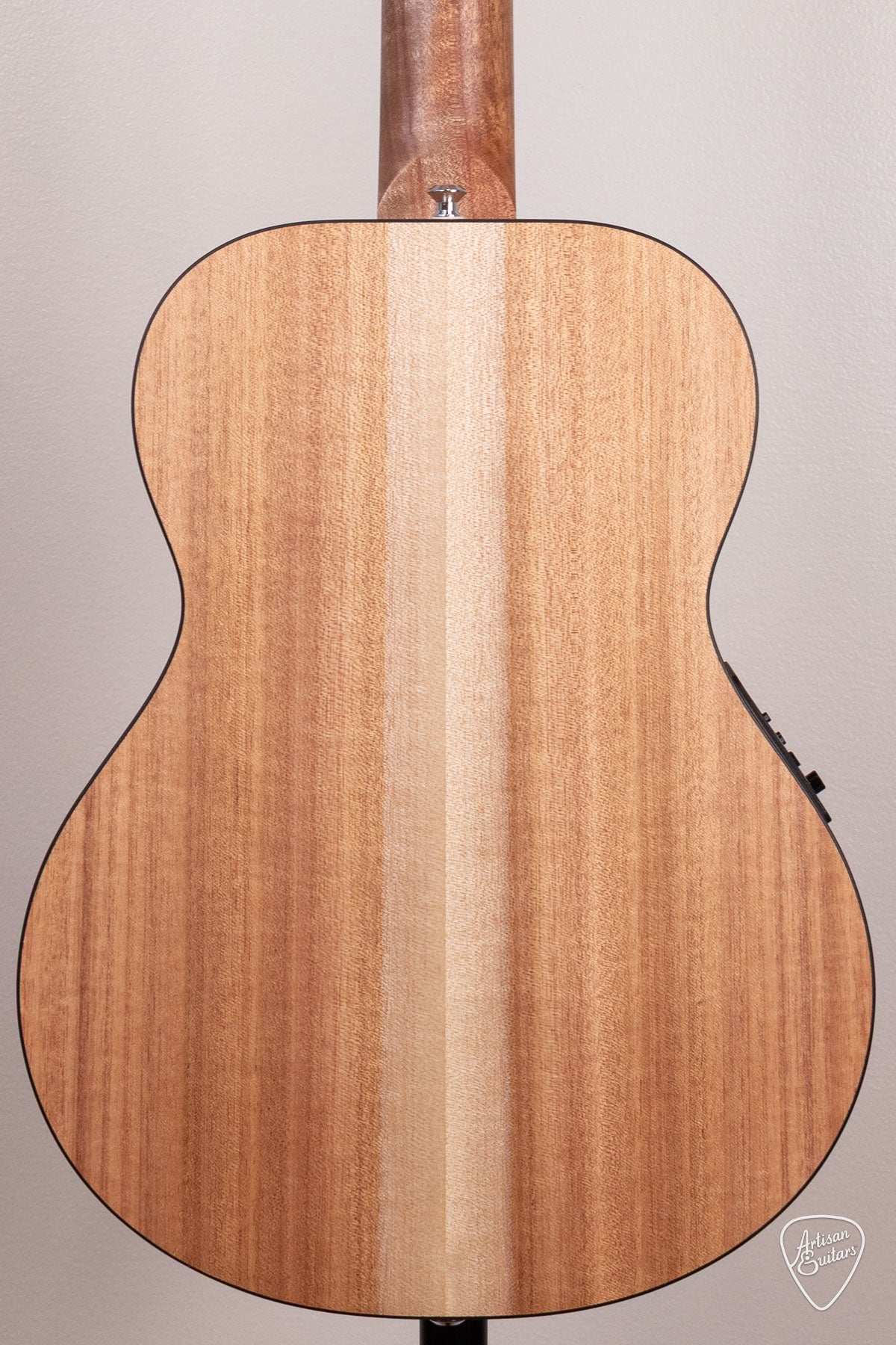 Maton Guitars EM6 Mini - 17142