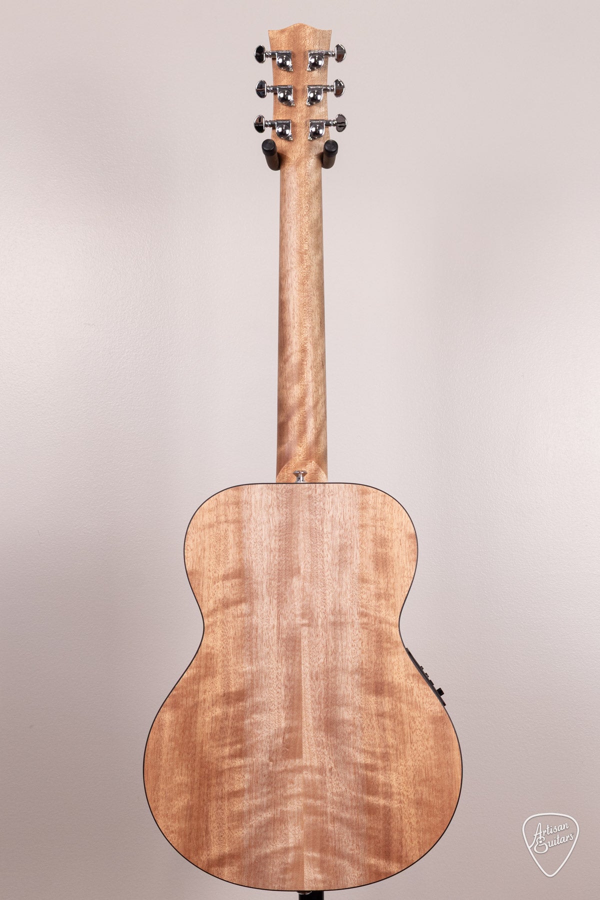 Maton Guitars EM6 Mini - 17144