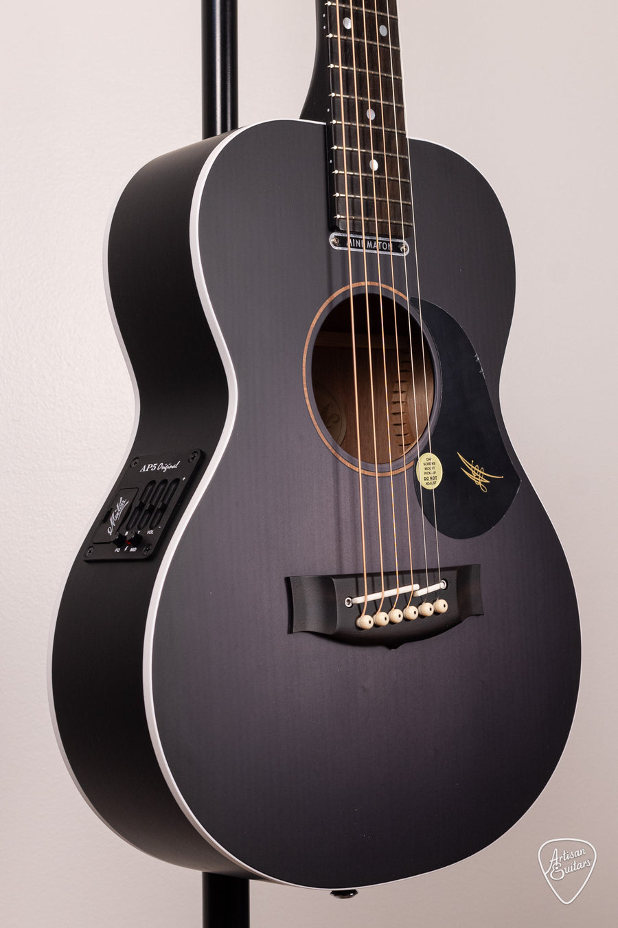 Maton Guitars Ghost Black EM6 Mini - 16904