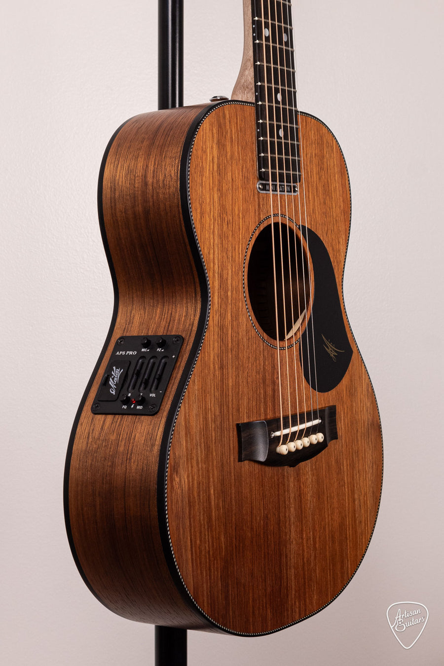 Maton Guitars Pre-Owned EMBW-6 All Blackwood Mini - 16934