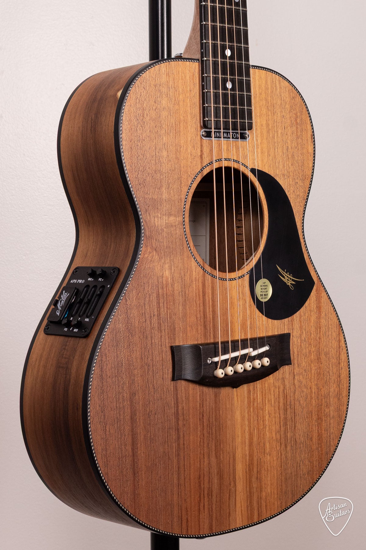 Maton Guitars EMBW-6 All Blackwood Mini - 17228
