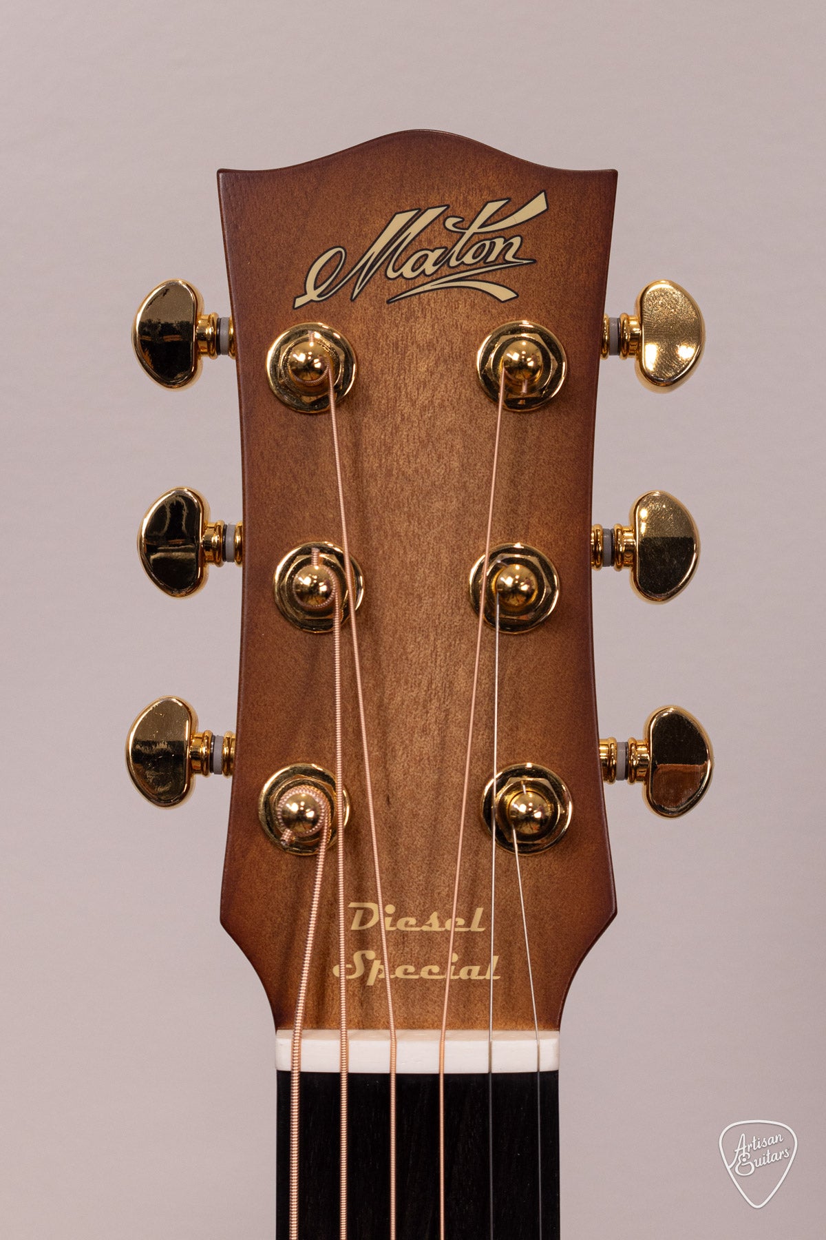 Maton Guitars EMD6 Diesel Mini - 17029