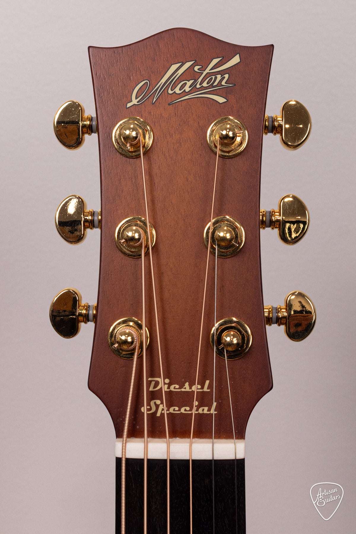 Maton Guitars EMD6 Diesel Mini - 17105
