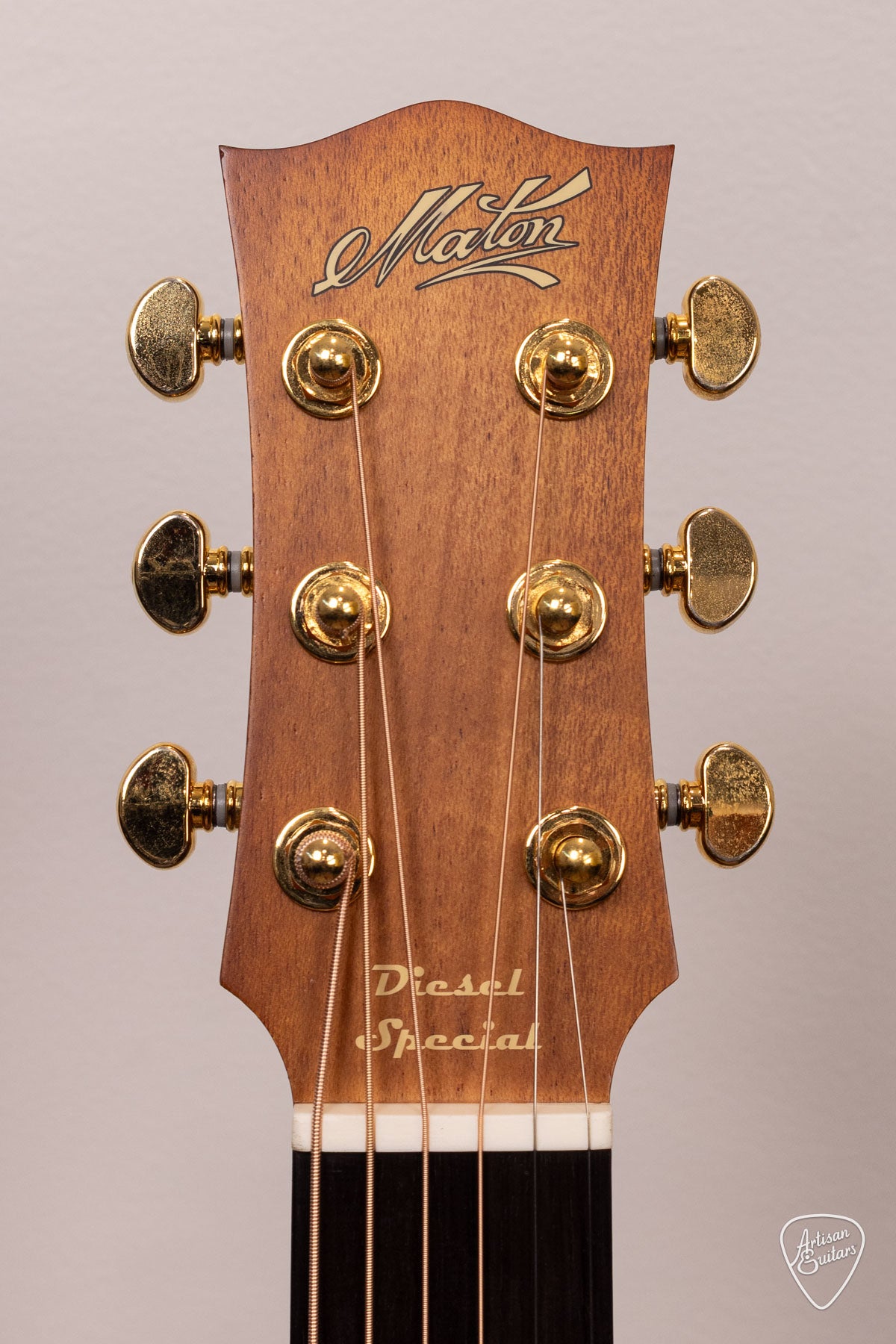 Maton Guitars EMD6 Diesel Mini - 17152