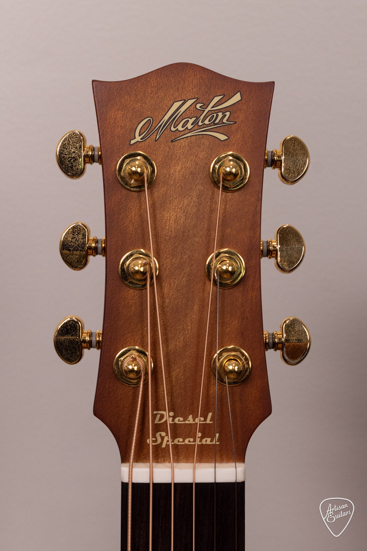 Maton Guitars EMD6 Diesel Mini - 17215