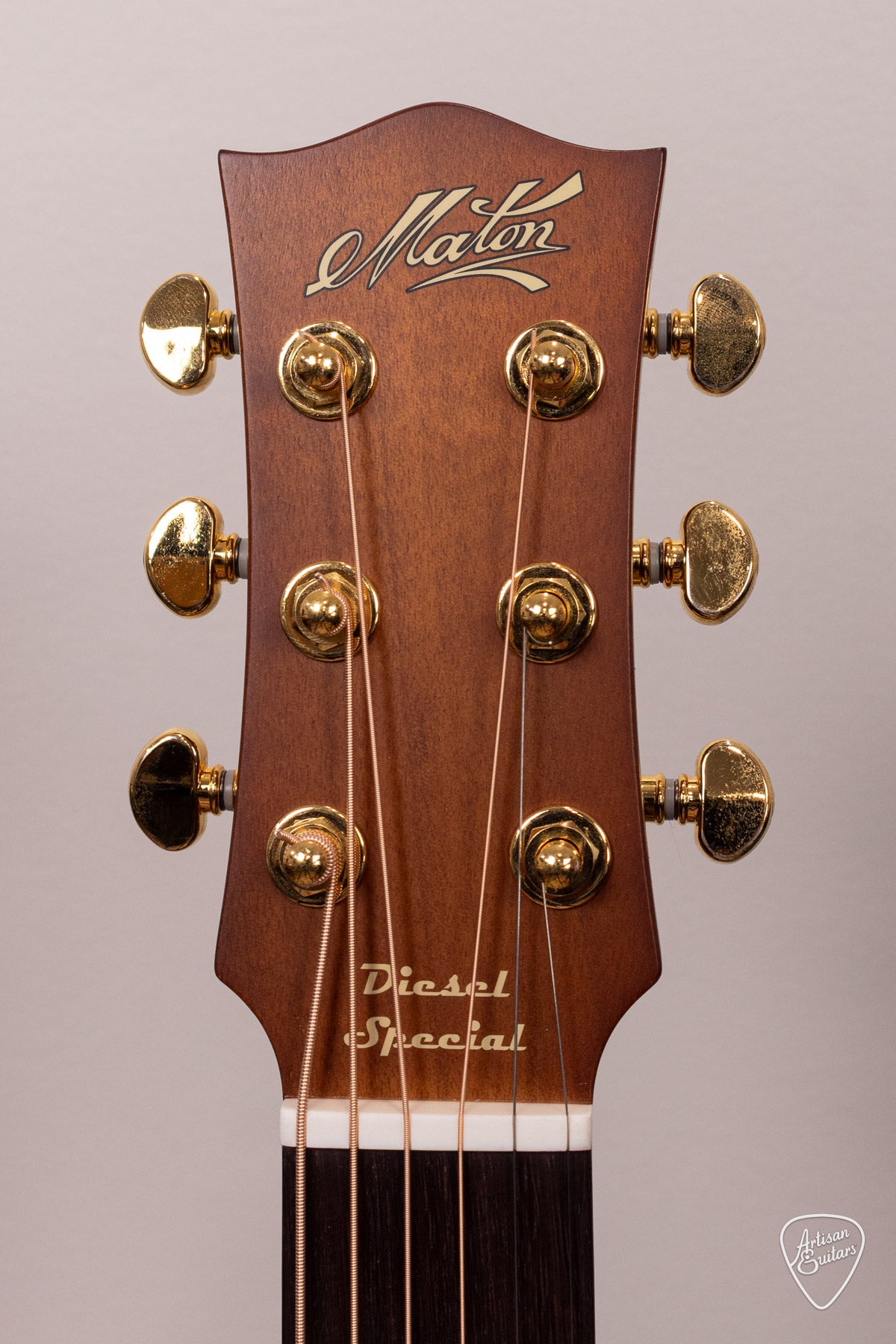 Maton Guitars EMD6 Diesel Mini - 17262