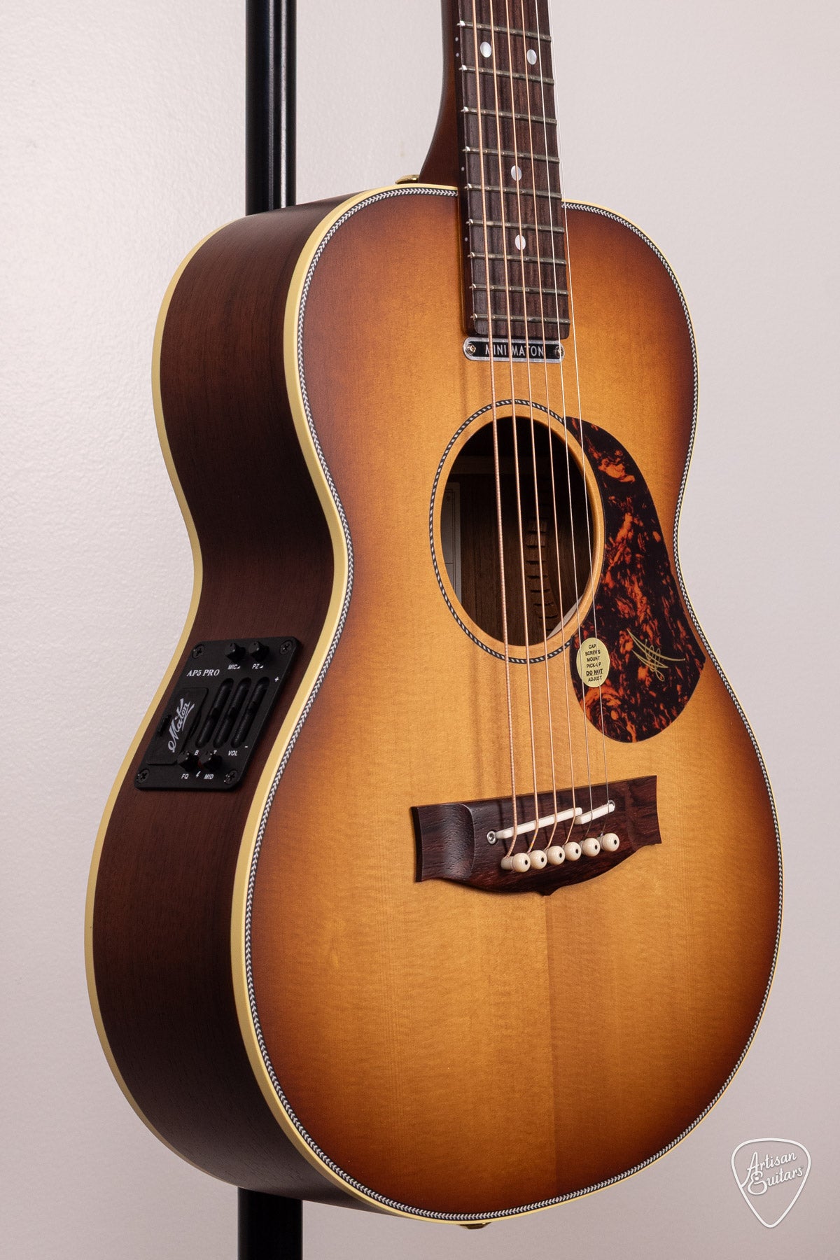 Maton Guitars EMD6 Diesel Mini - 17262