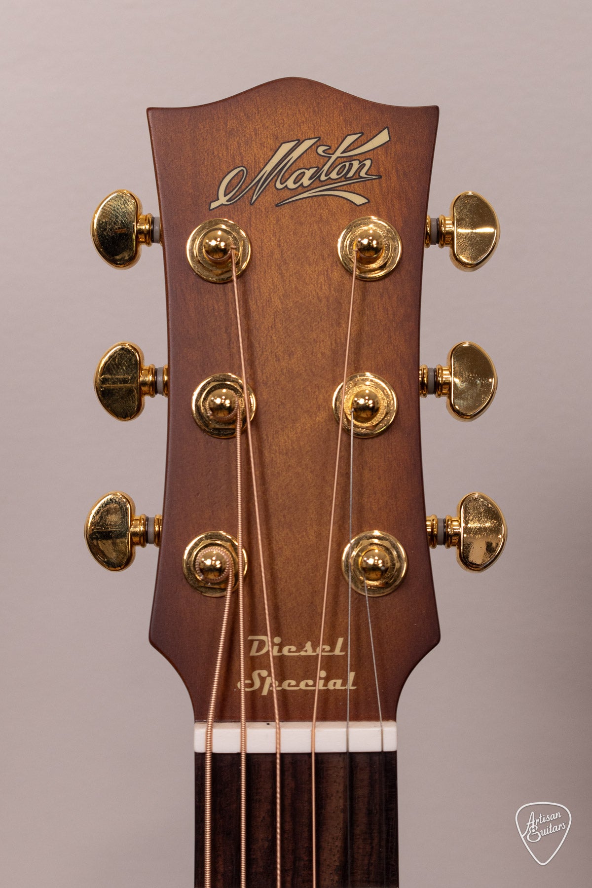 Maton Guitars EMD6 Diesel Mini - 17259