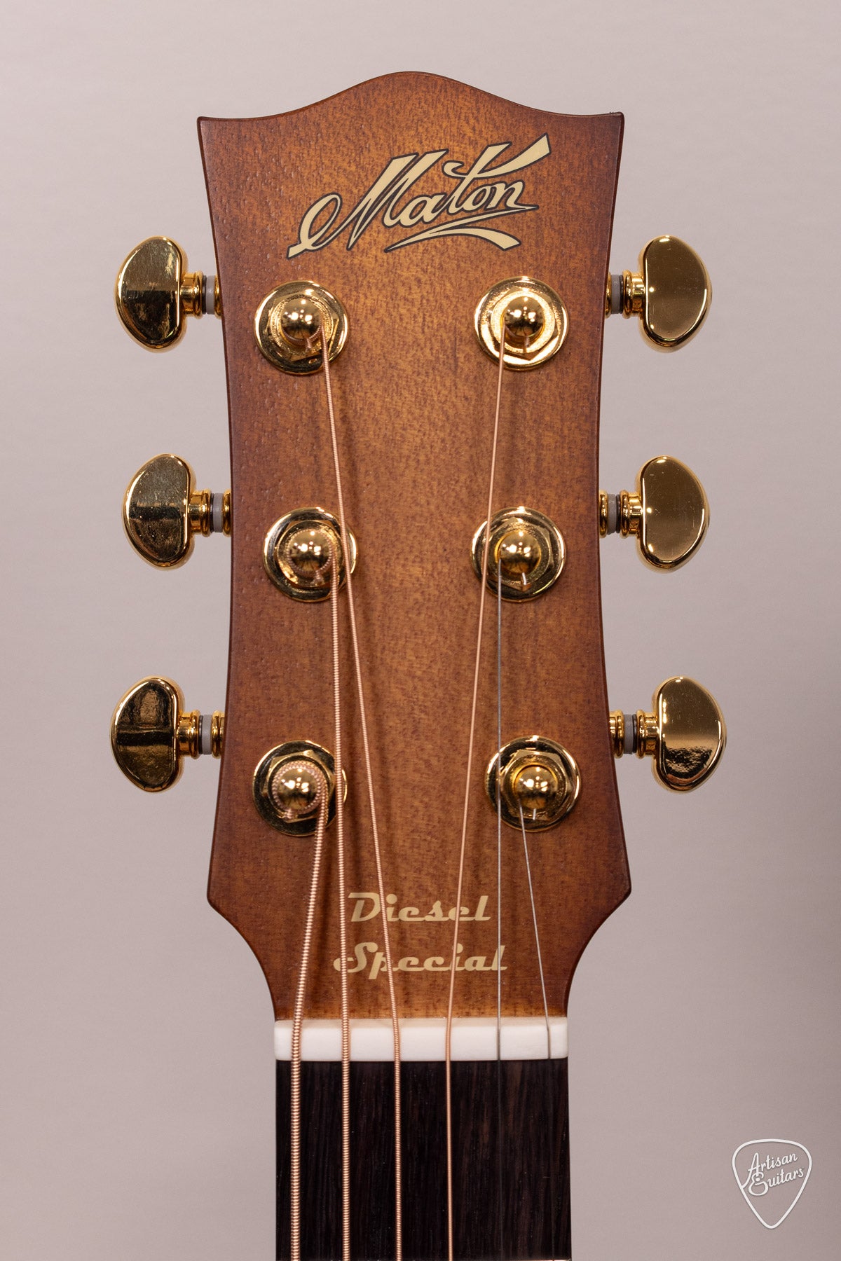 Maton Guitars EMD6 Diesel Mini - 17260
