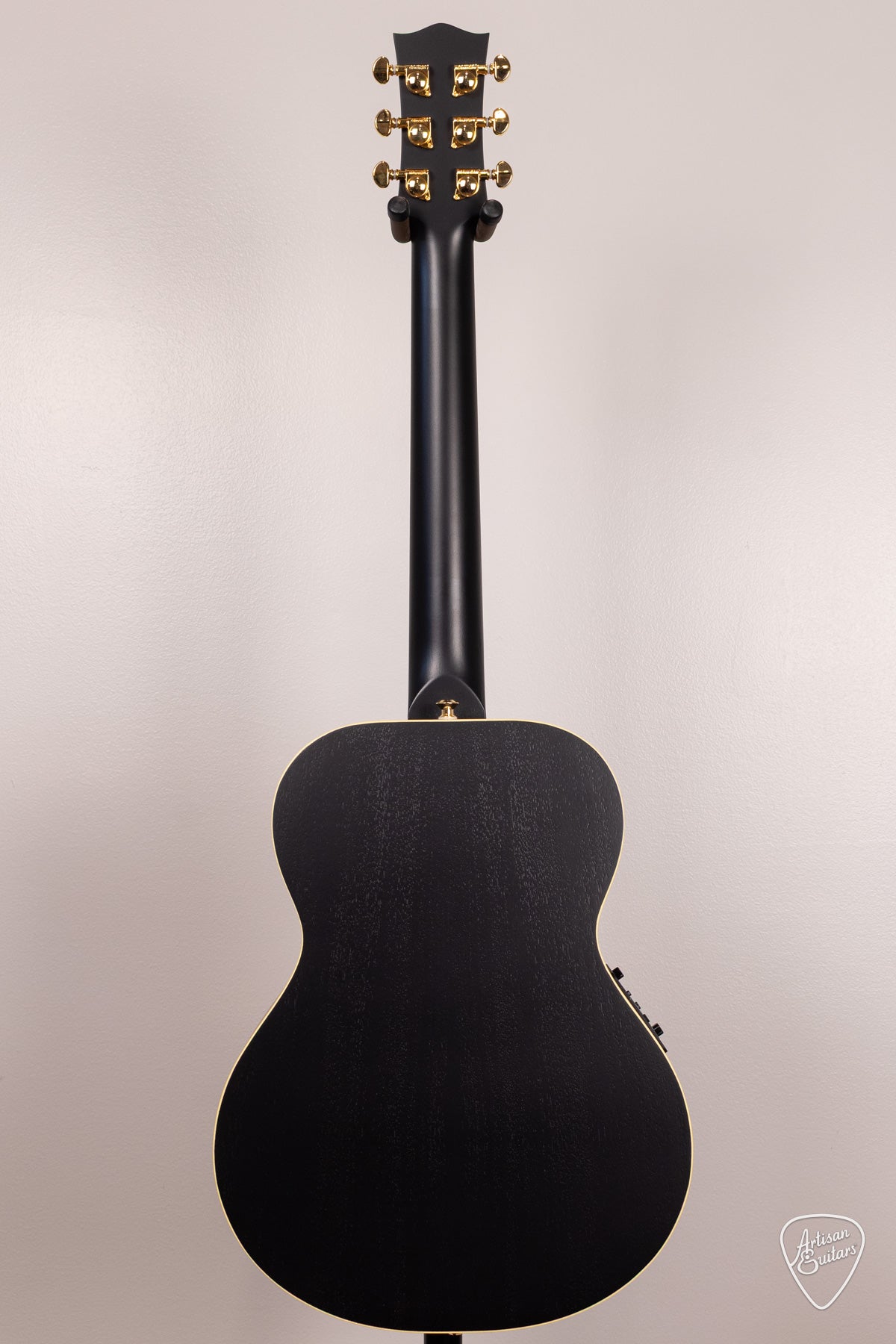 Maton Guitars Custom JET BLACK EMD6 Diesel Mini - 17180
