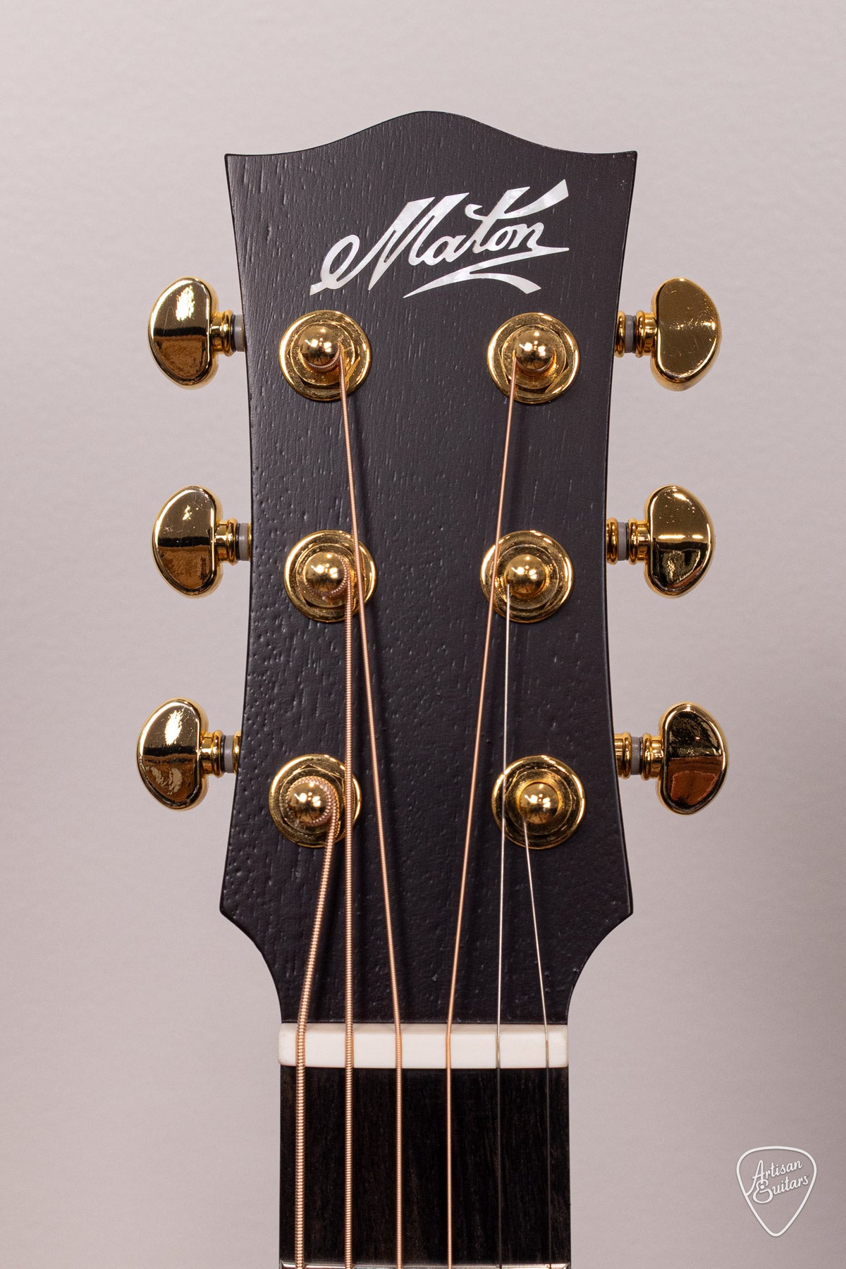 Maton Guitars Troubadour EMTB Mini - 17108