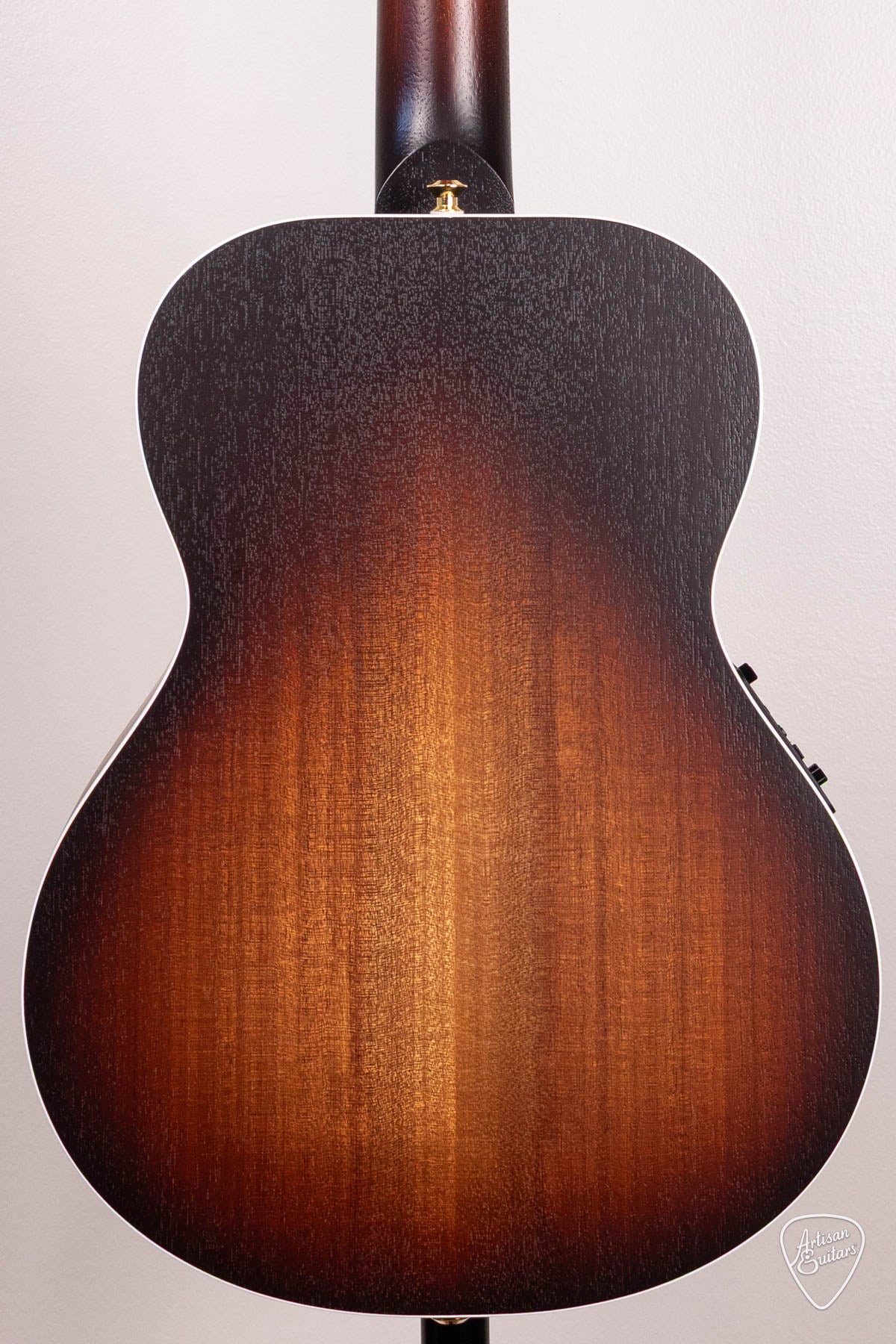Maton Guitars Troubadour EMTB Mini - 17110