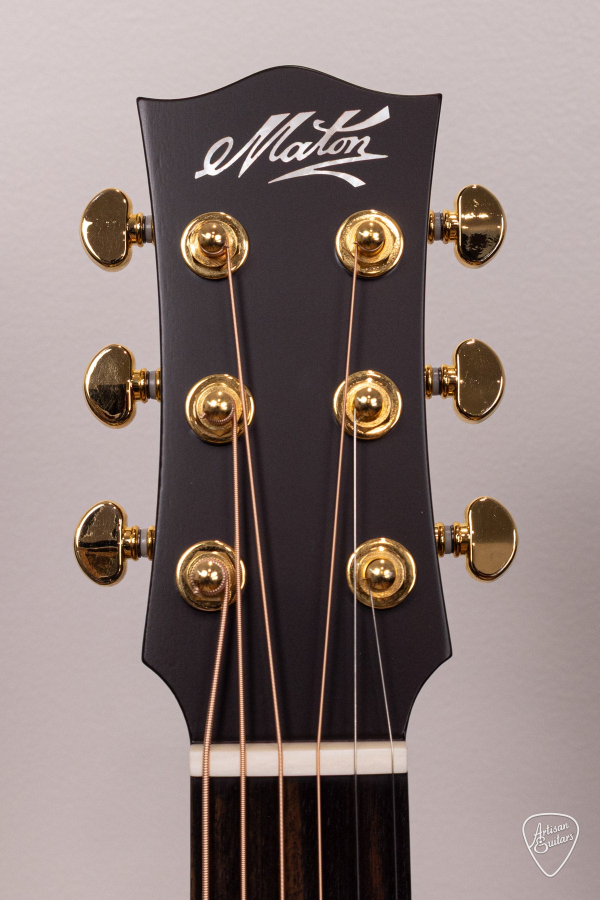 Maton Guitars Troubadour EMTB Mini - 17110