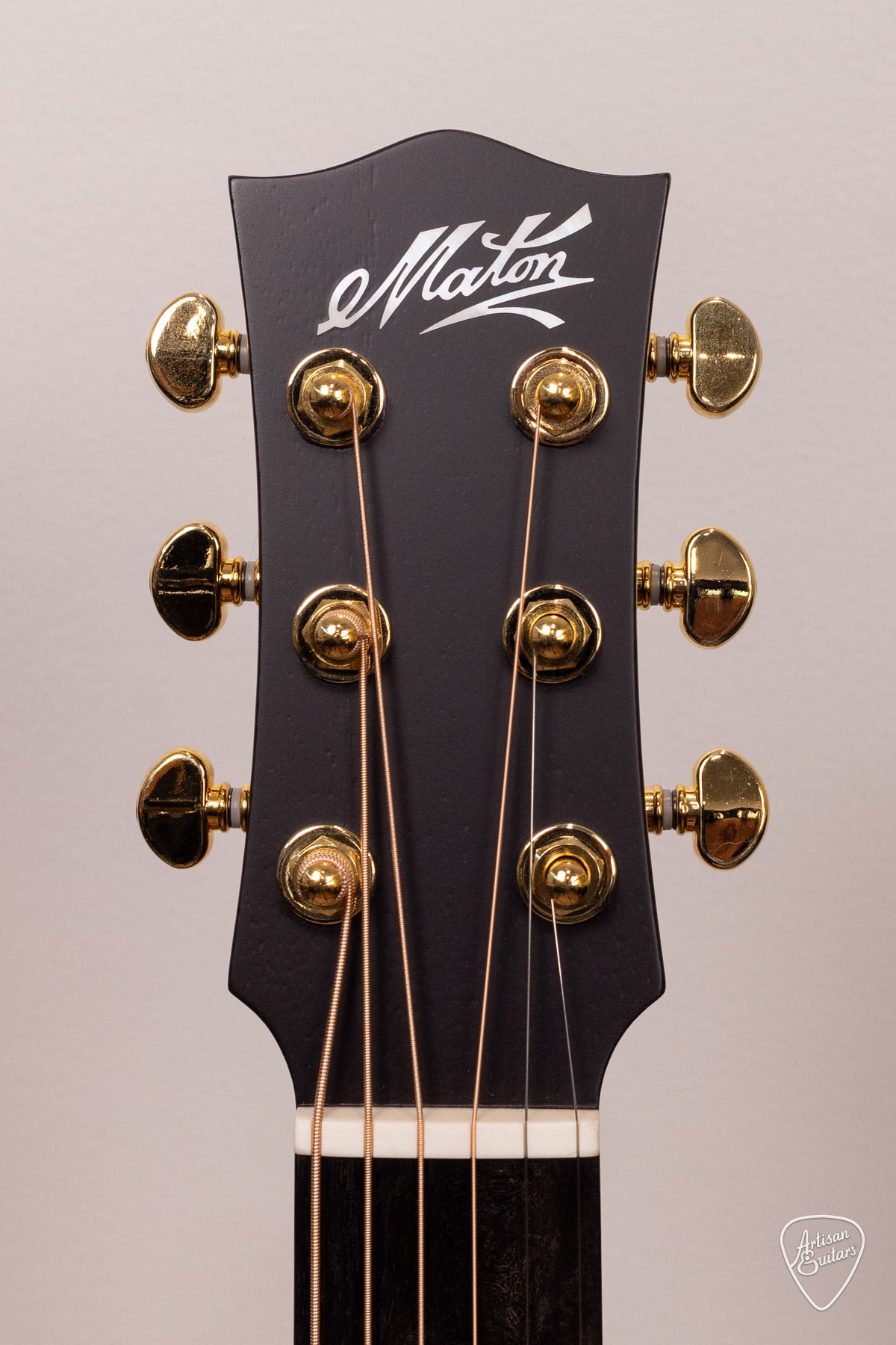 Maton Guitars Troubadour EMTB Mini - 17156