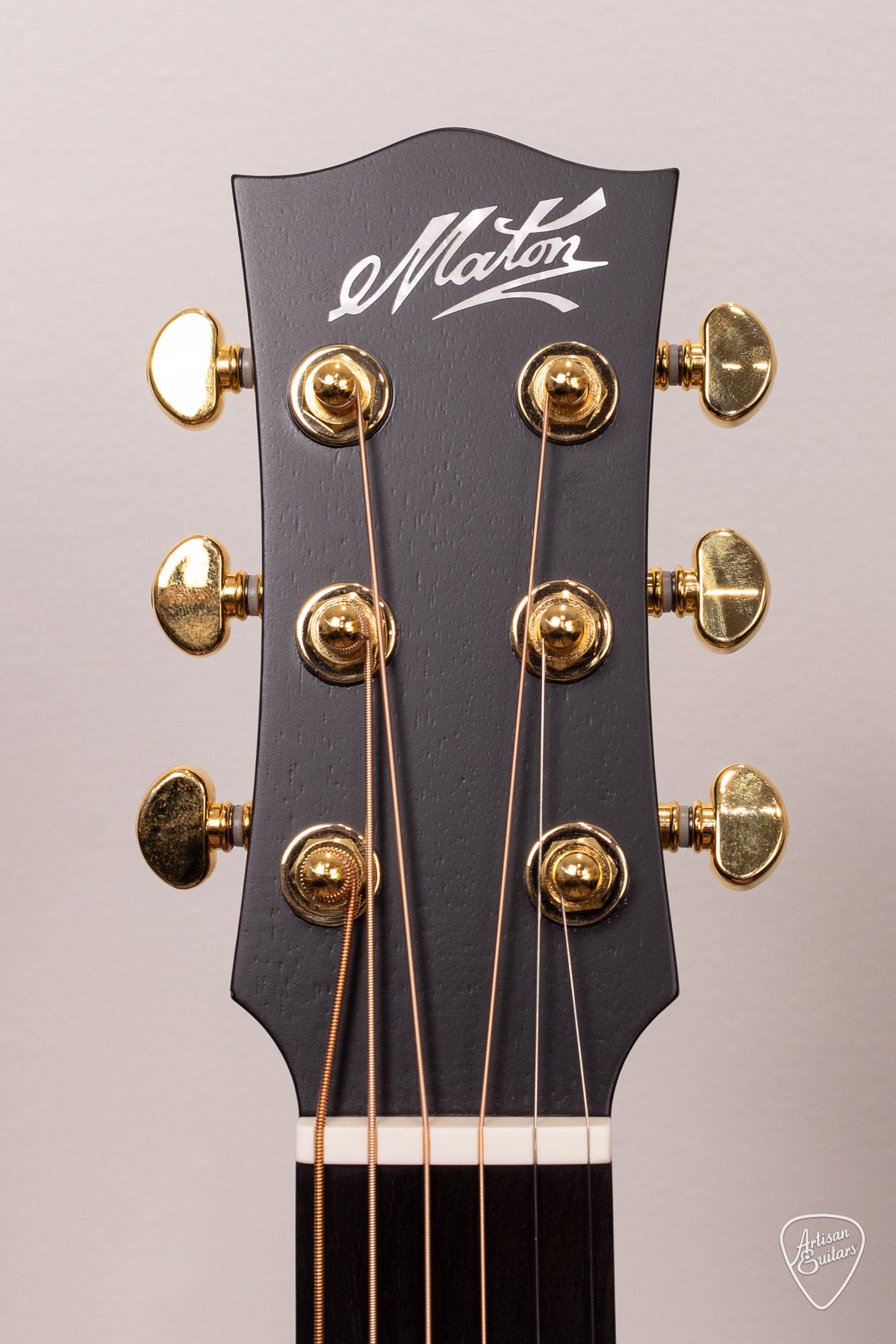 Maton Guitars Troubadour EMTB Mini - 17157