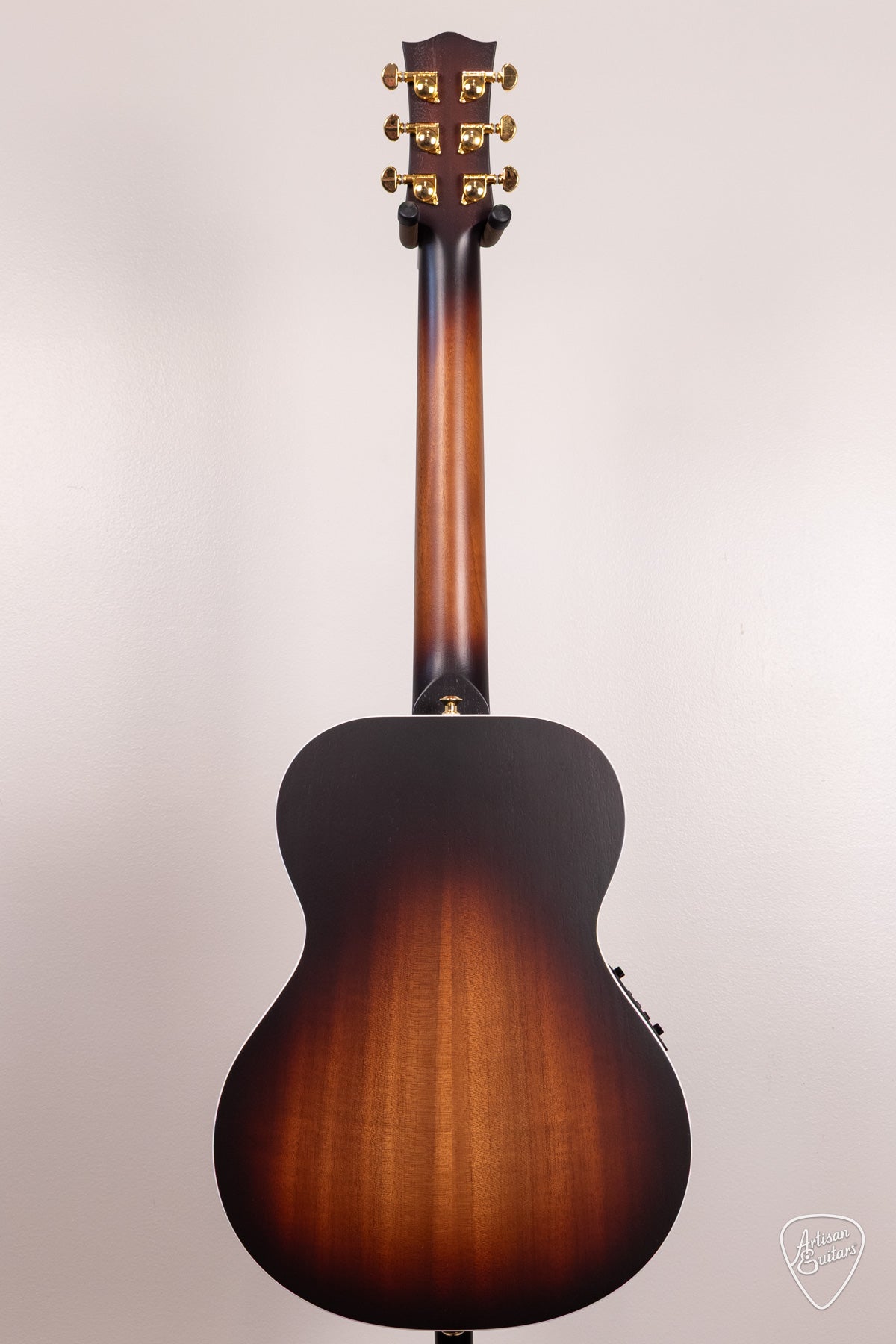 Maton Guitars Troubadour EMTB Mini - 17263