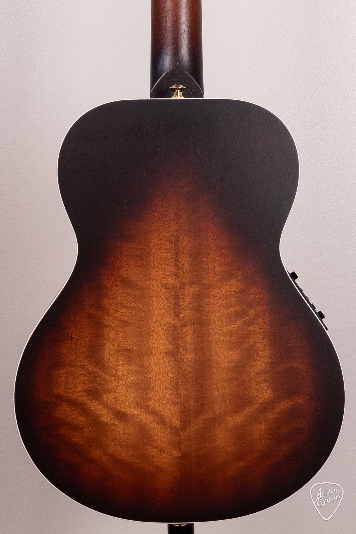 Maton Guitars Troubadour EMTB Mini - 17264