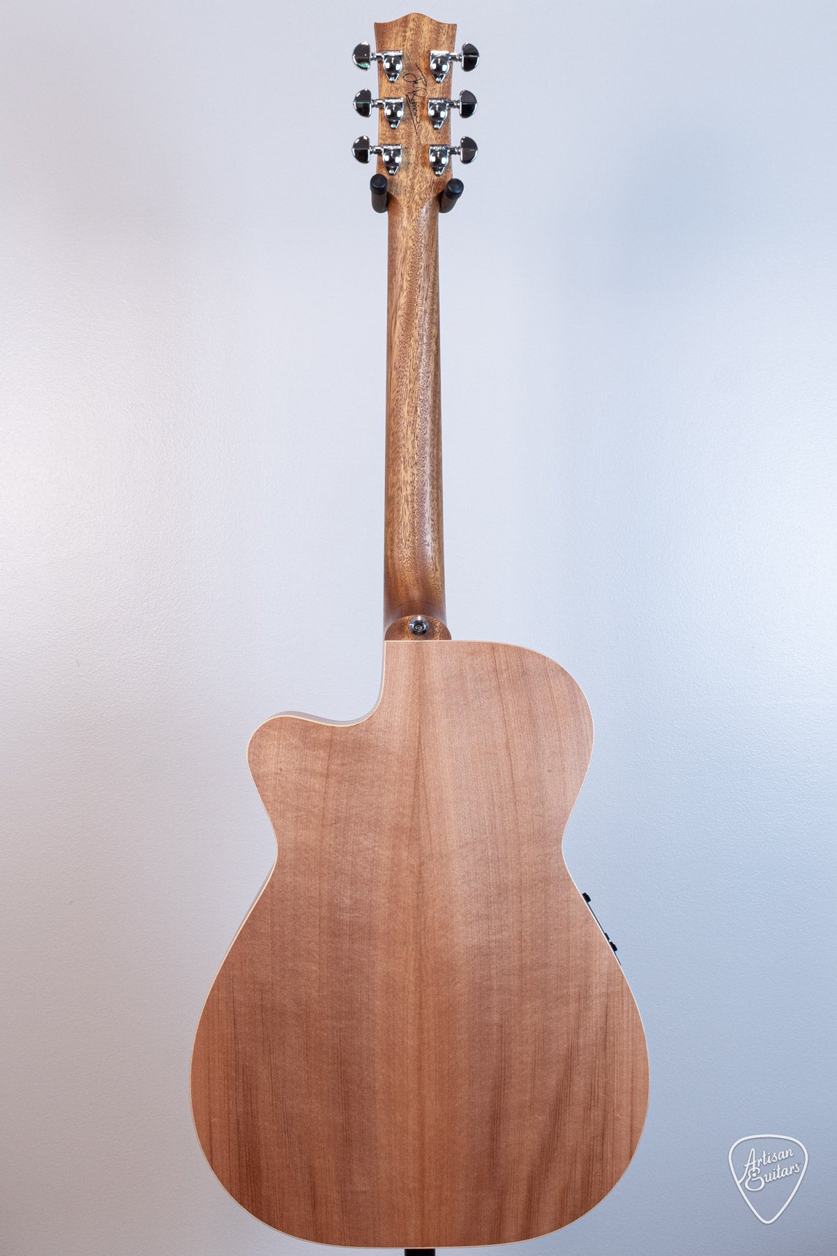 Maton Guitars 808C J.R. Joe Robinson Signature Cutaway - 16940