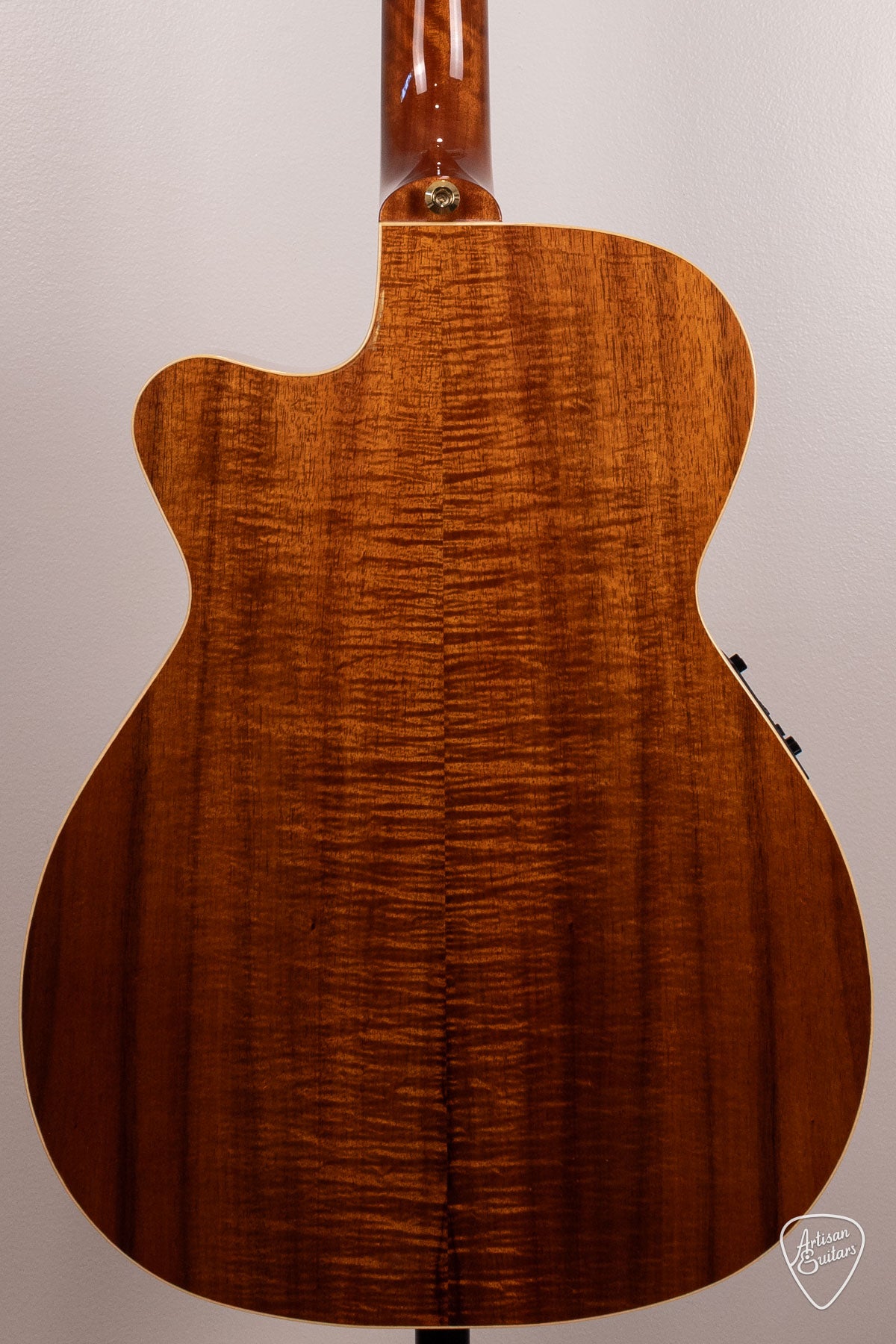 Maton MASTER BUILT L.E. May Traditional Cutaway - 17131