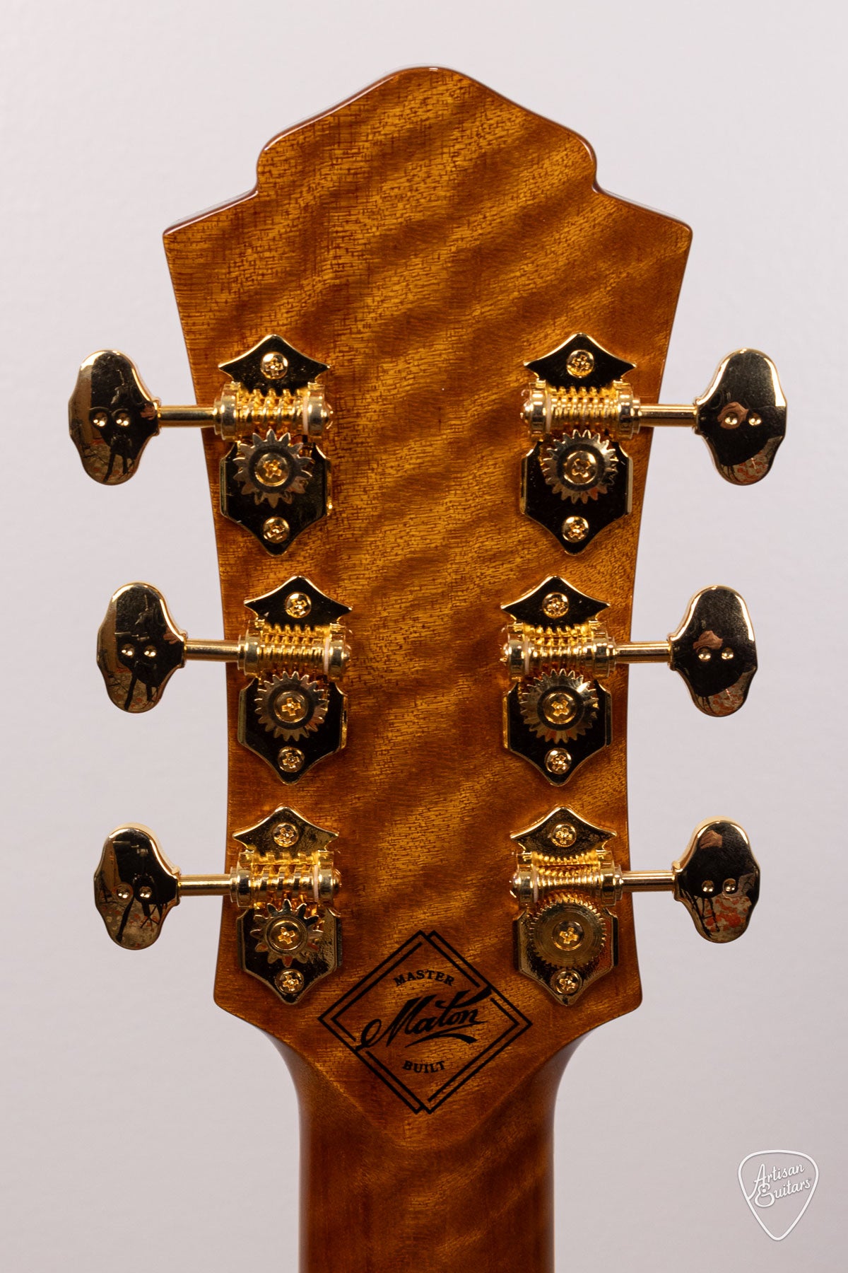 Maton MASTER BUILT L.E. May Traditional Cutaway - 16899