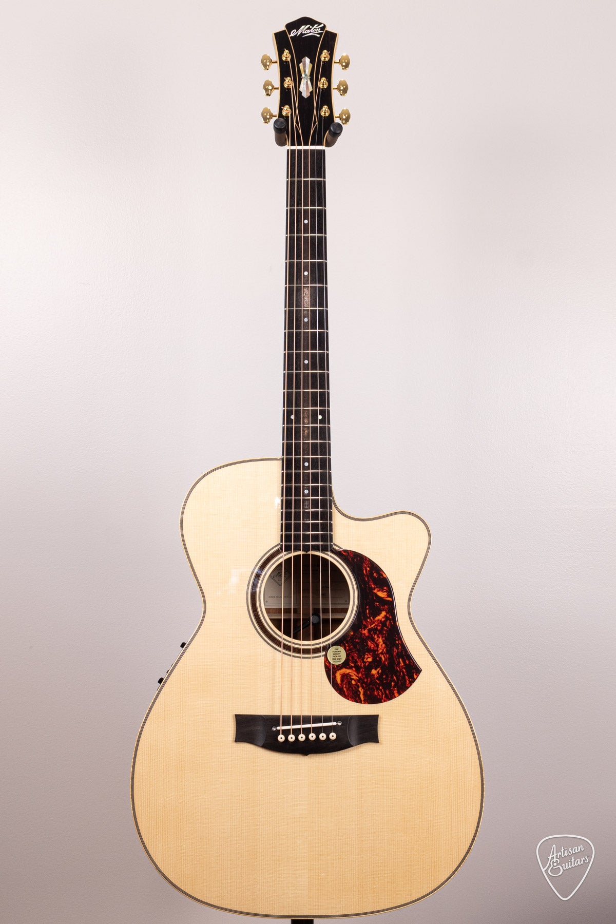 Maton MASTER BUILT L.E. May Traditional Cutaway - 16899