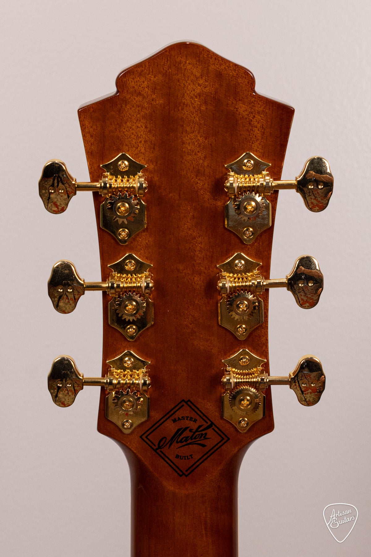 Maton MASTER BUILT L.E. May Traditional Cutaway - 17011