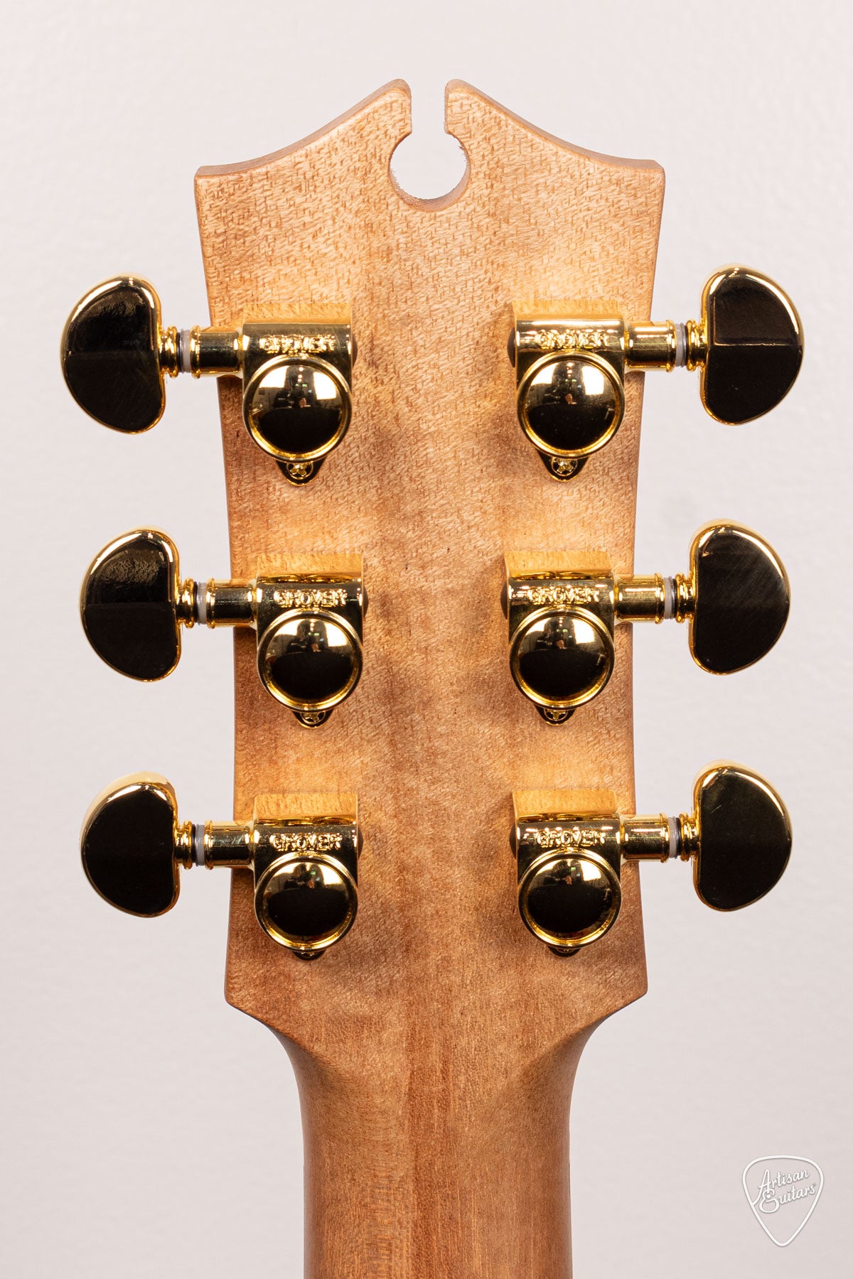 Maton Guitars EBG-808-C Artist Cutaway - 16797