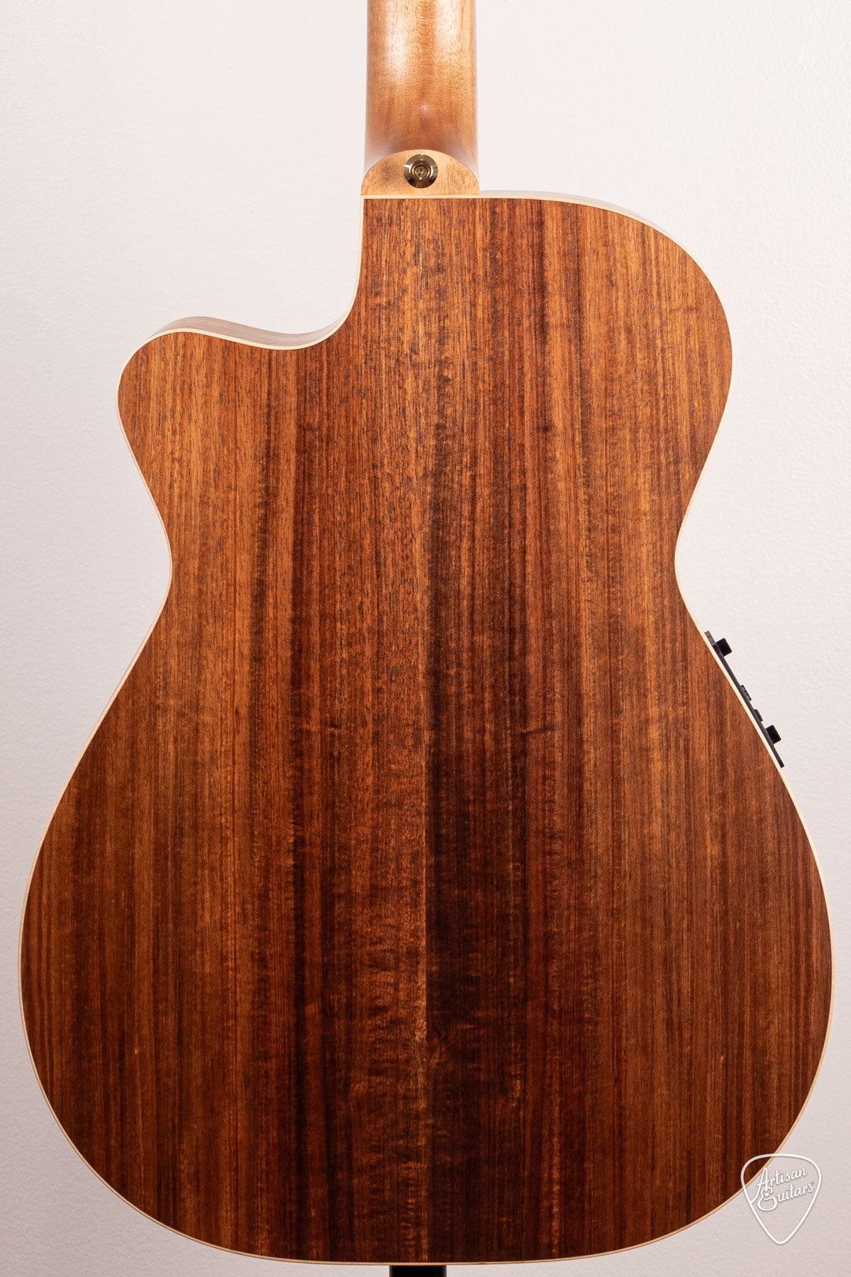 Maton Guitars EBG-808-C Artist Cutaway - 16760