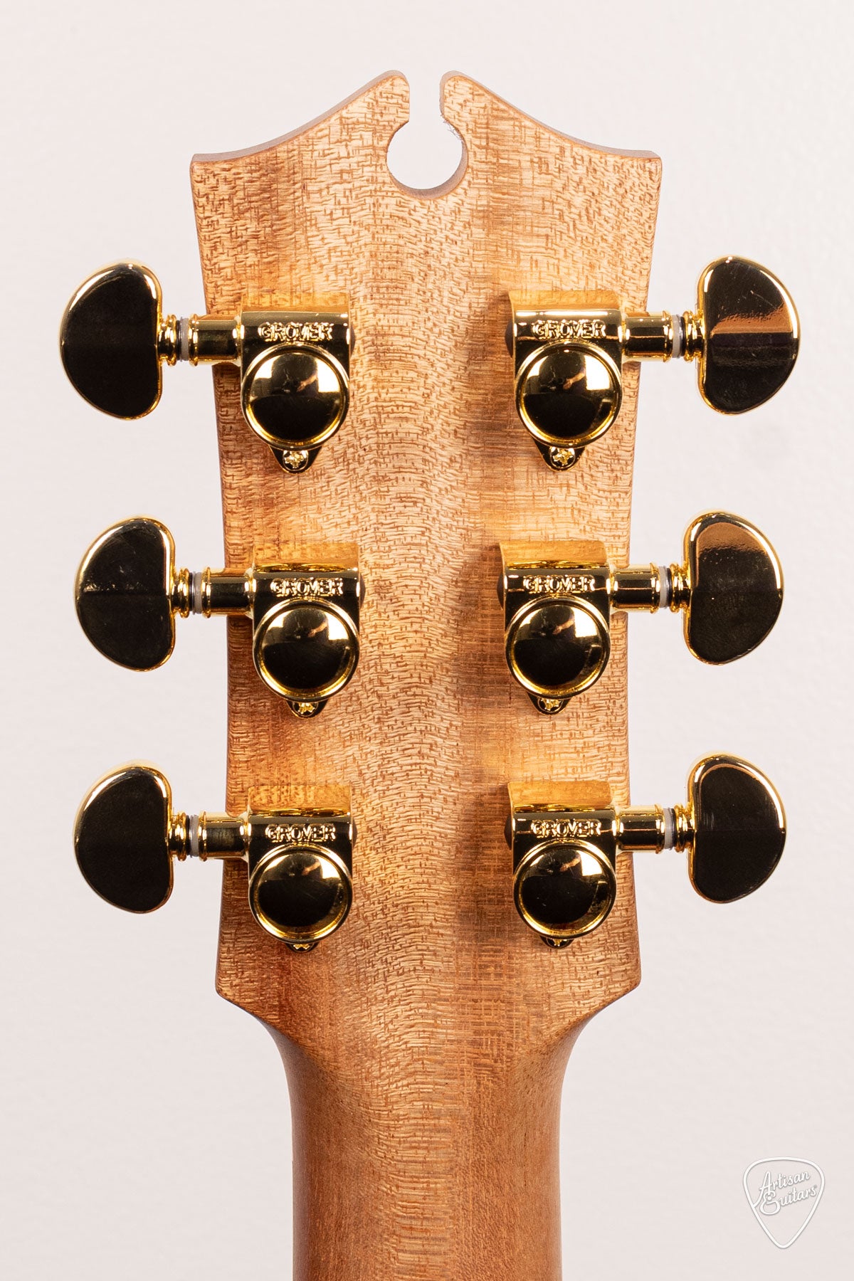 Maton Guitars EBG-808-C Artist Cutaway - 16760