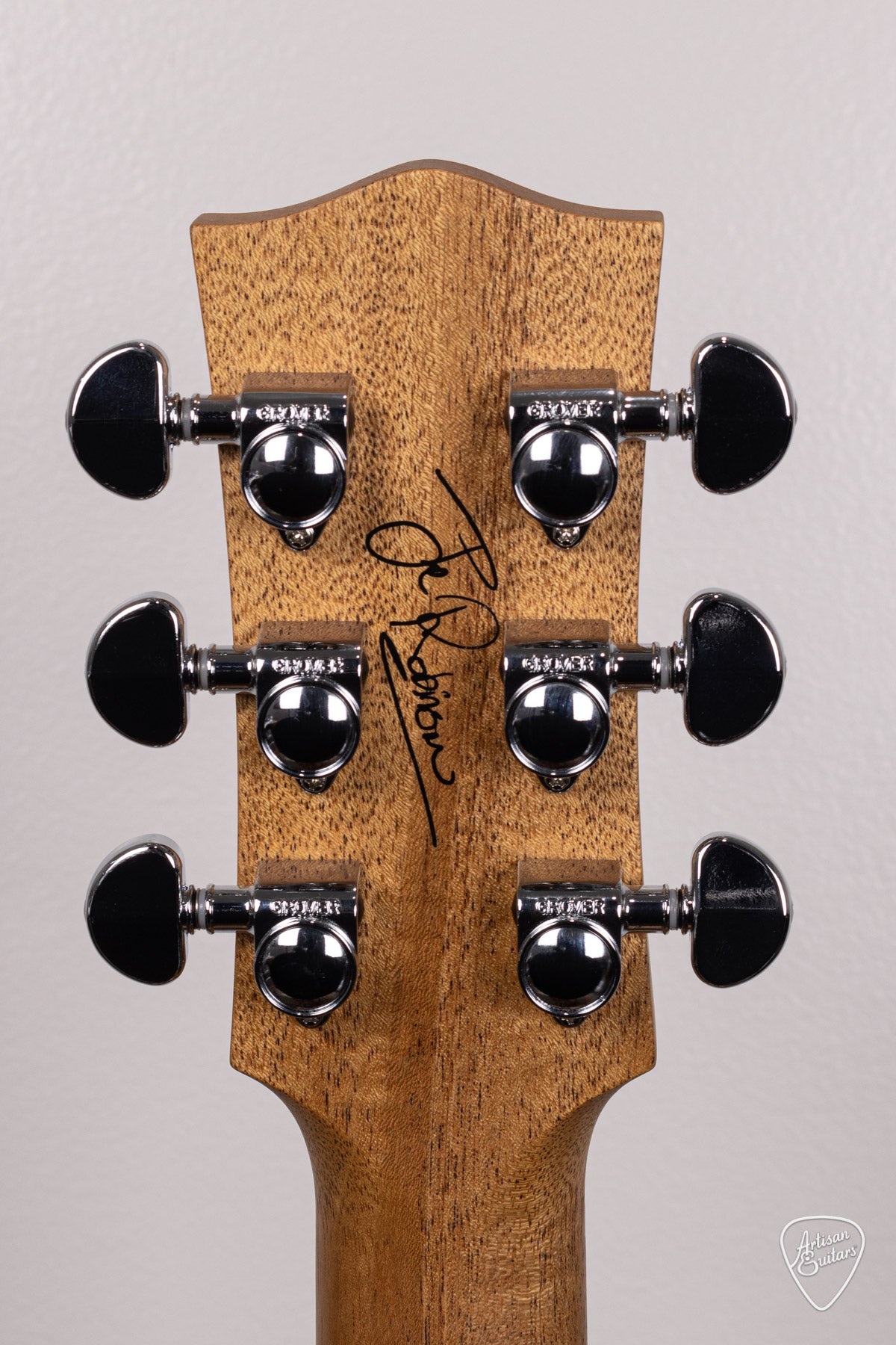 Maton Guitars 808C J.R. Joe Robinson Signature Cutaway - 16542