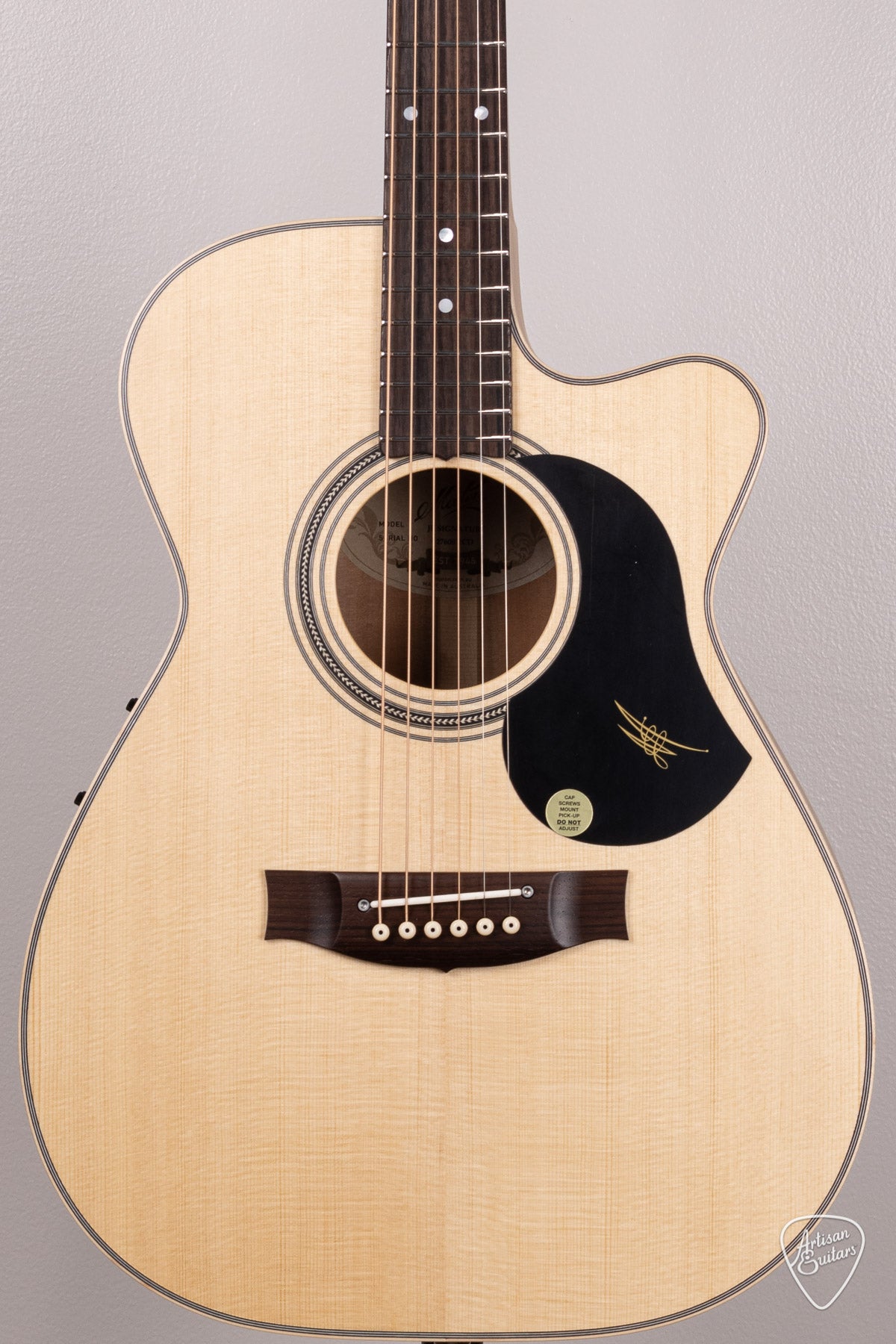 Maton Guitars 808C J.R. Joe Robinson Signature Cutaway - 16542