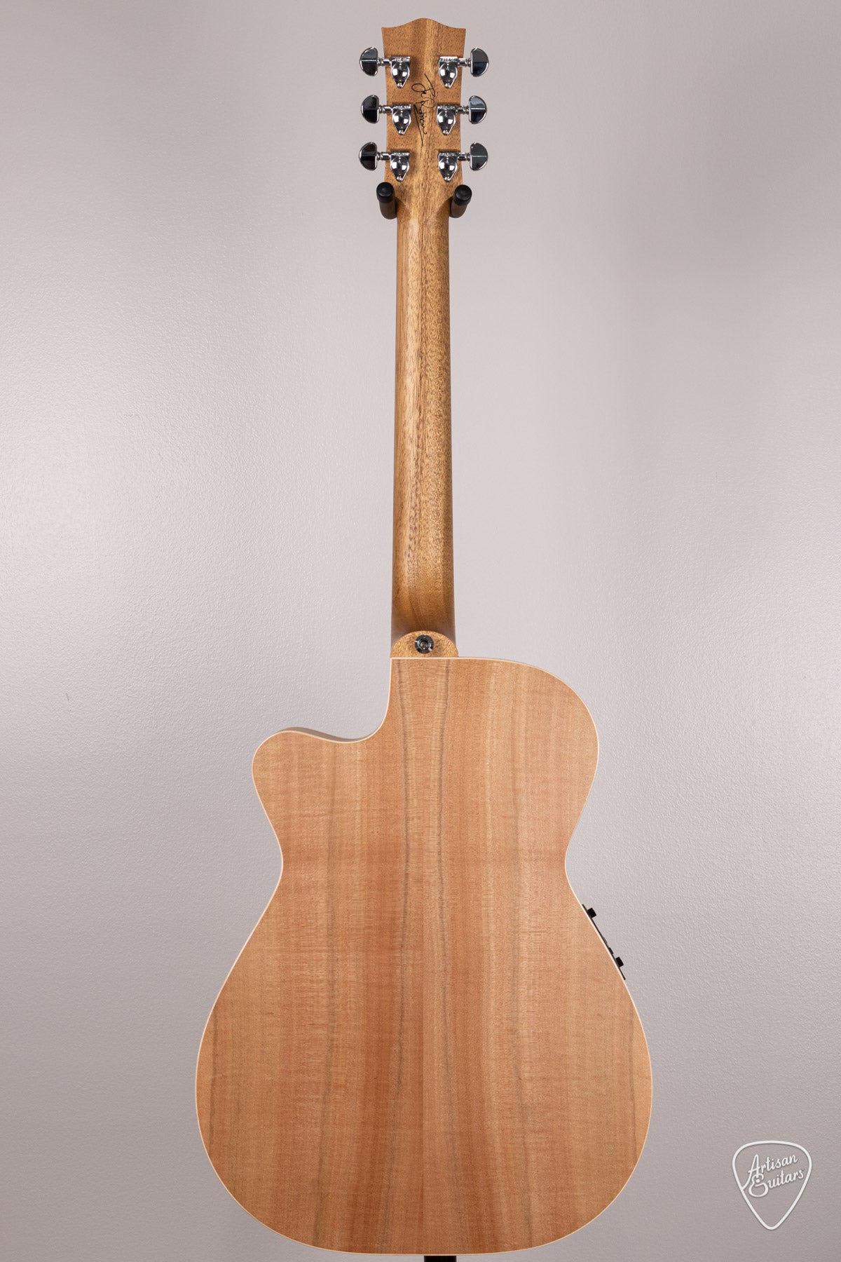 Maton Guitars 808C J.R. Joe Robinson Signature Cutaway - 16542