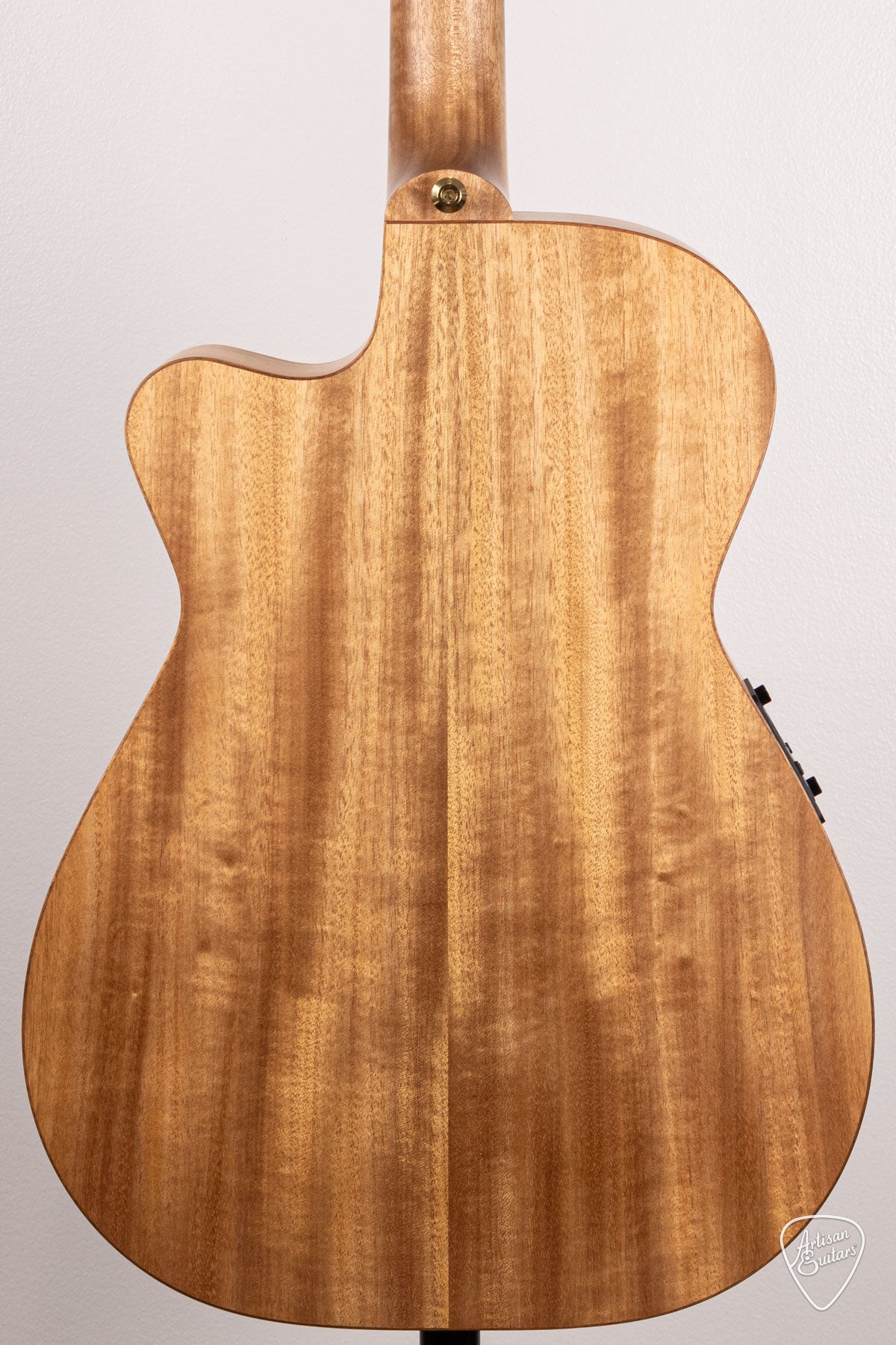 Maton Guitars EBG-808 Mic Fix Cutaway - 16562
