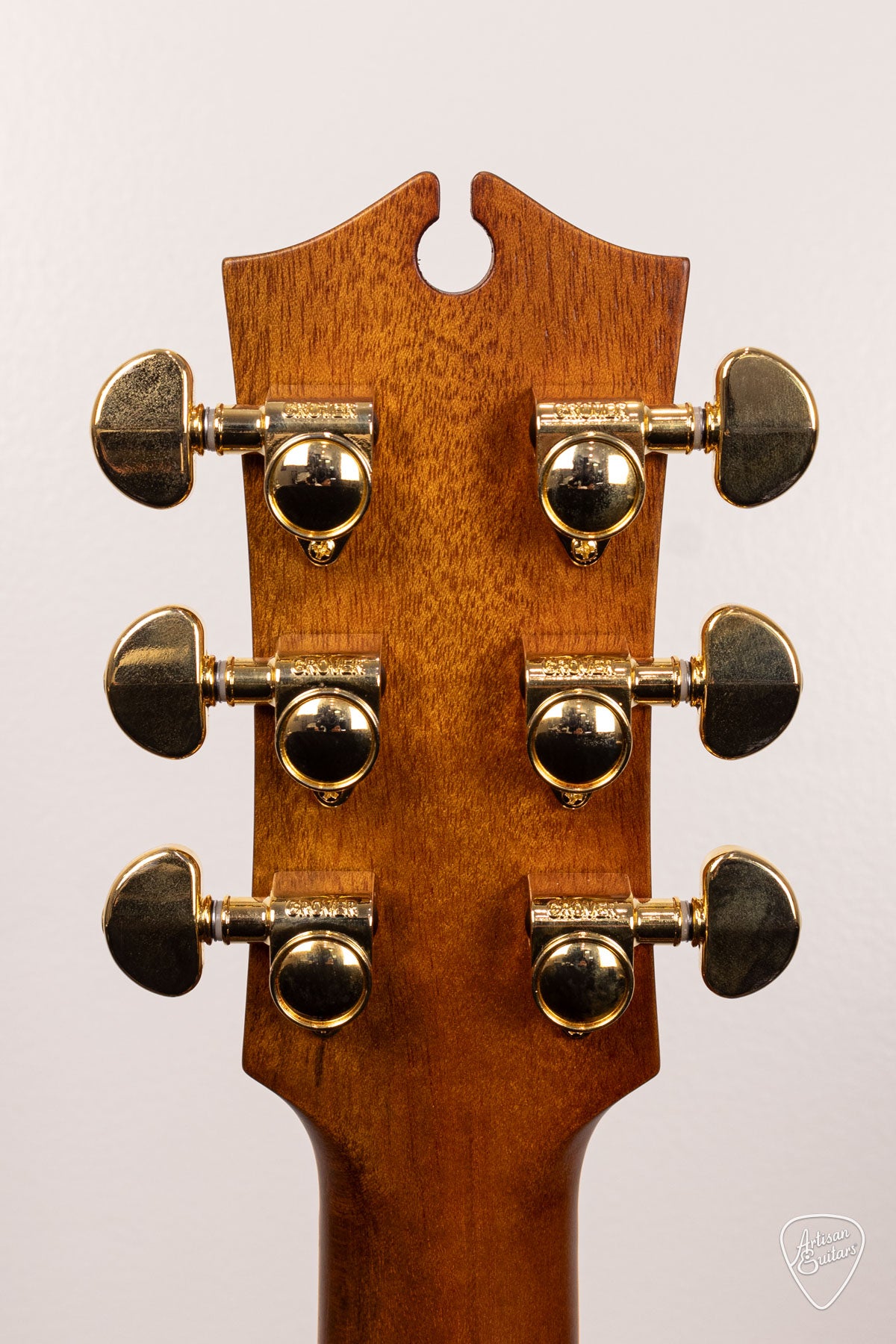 Maton Guitars EBG-808C Nashville Cutaway - 16595