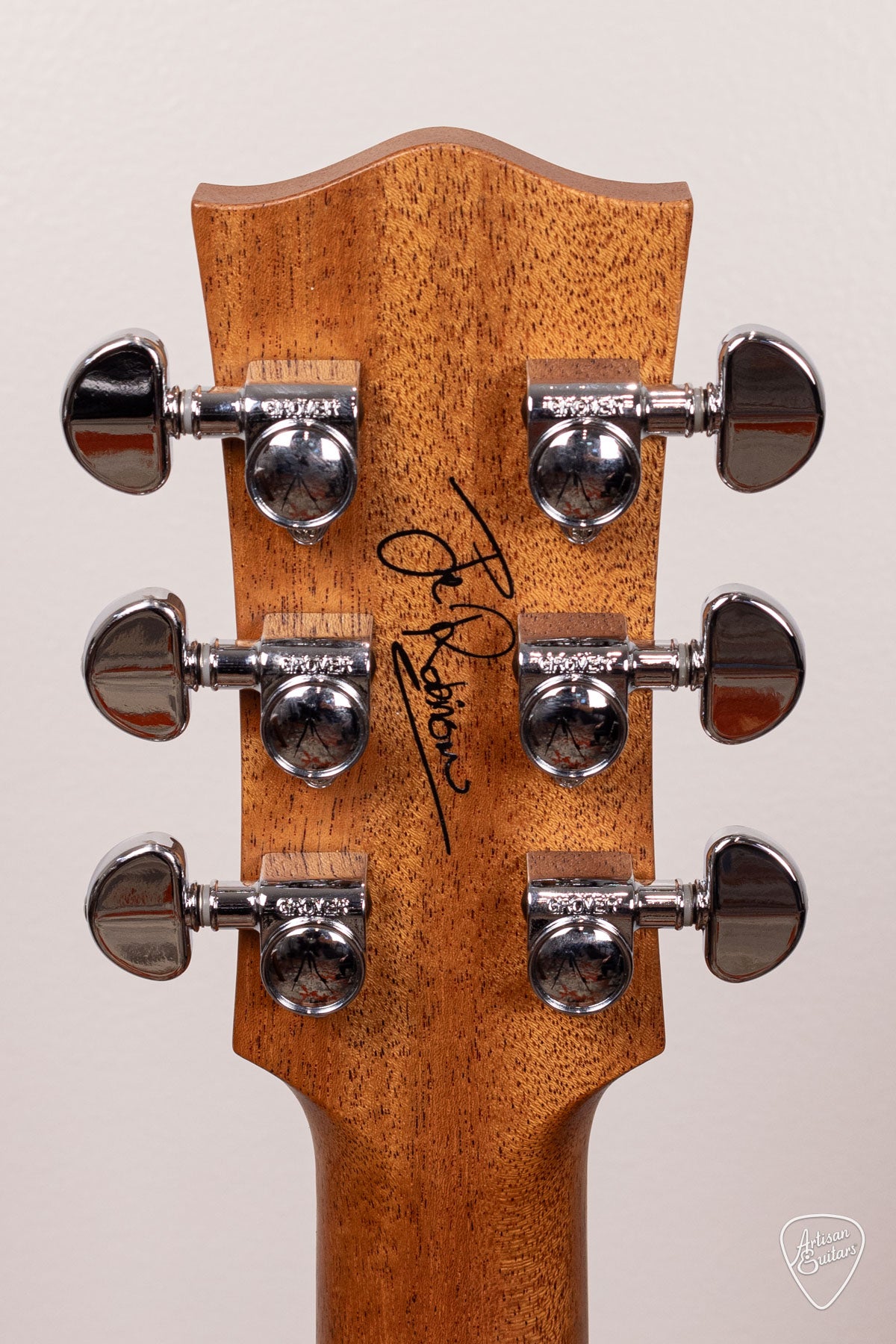 Maton Guitars 808C J.R. Joe Robinson Signature Cutaway - 16856