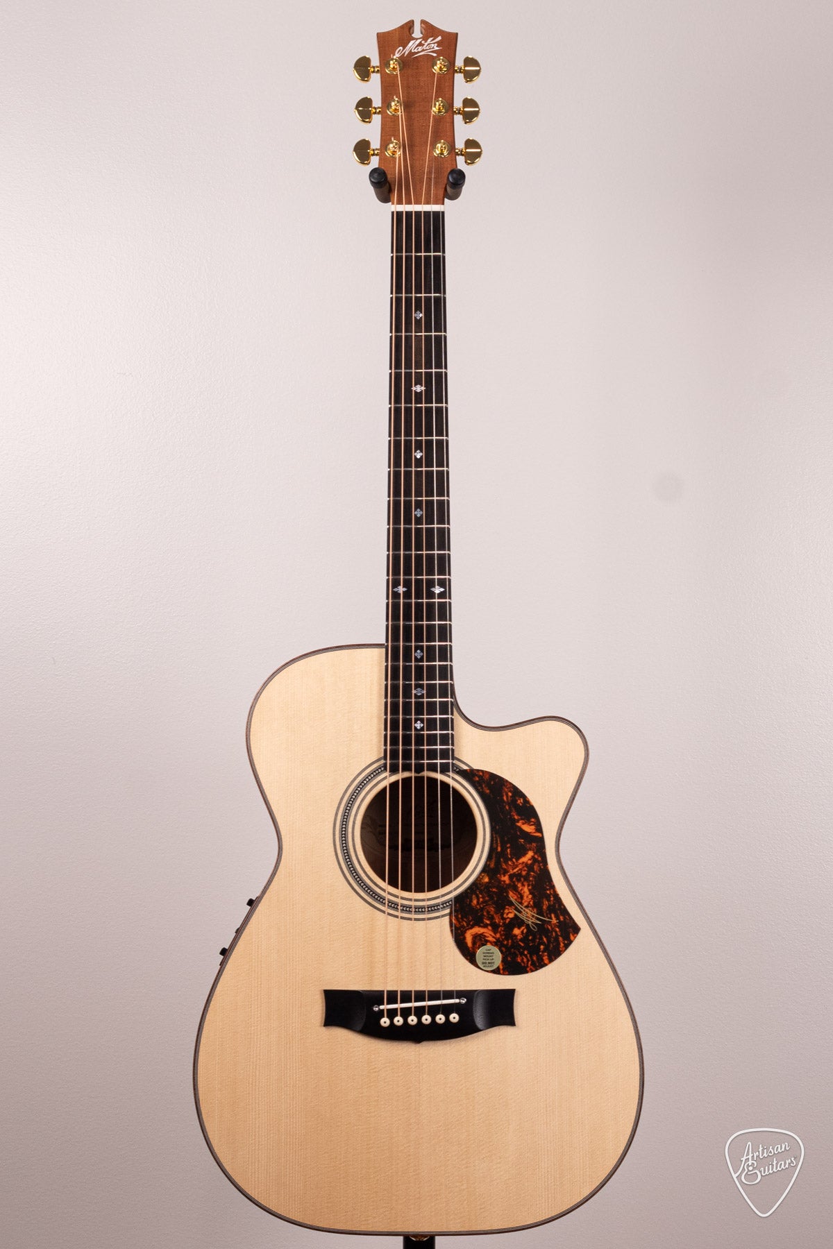 Maton Guitars EBG-808 Mic Fix Cutaway - 16686