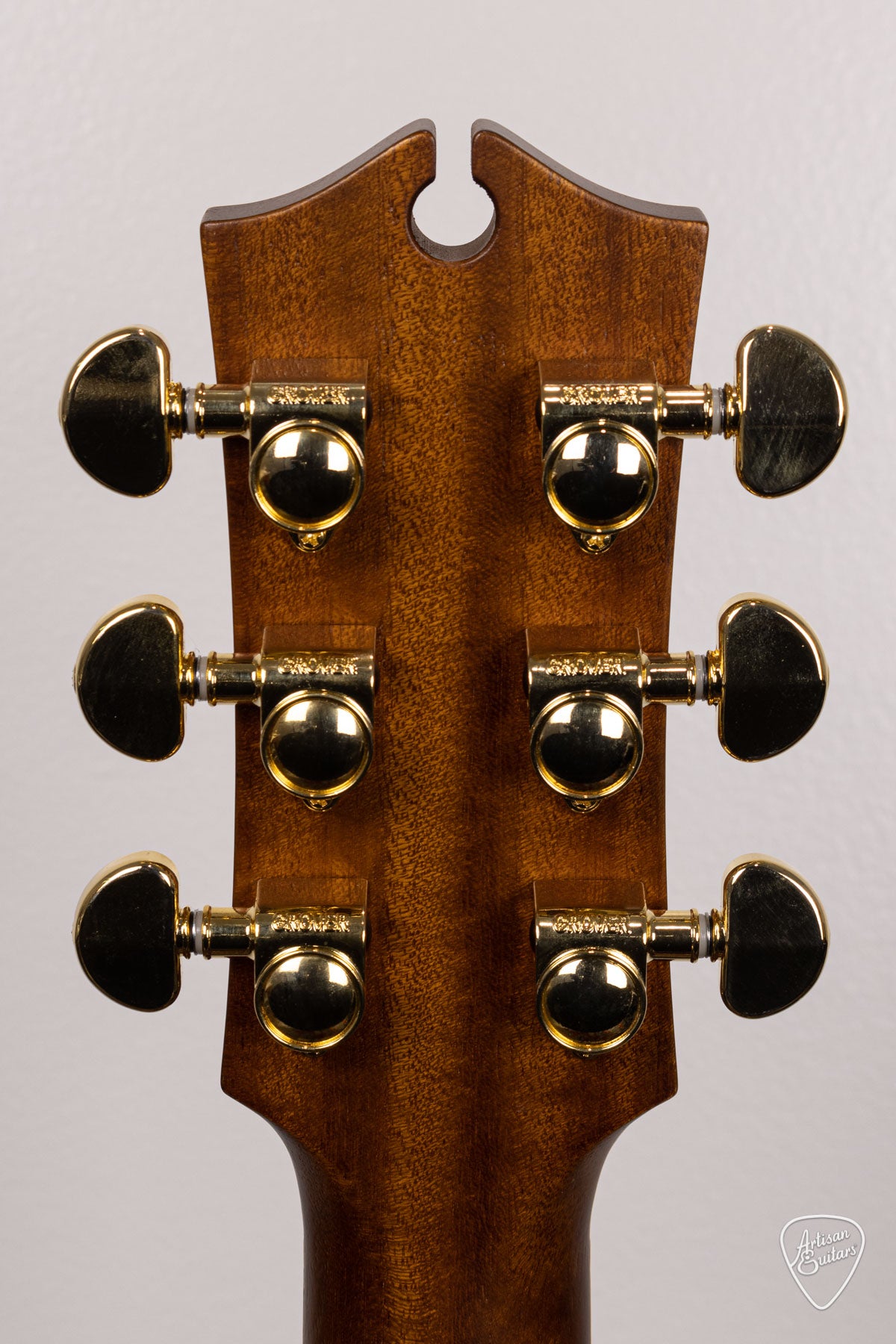 Maton Guitars EBG-808C Nashville Cutaway - 16540