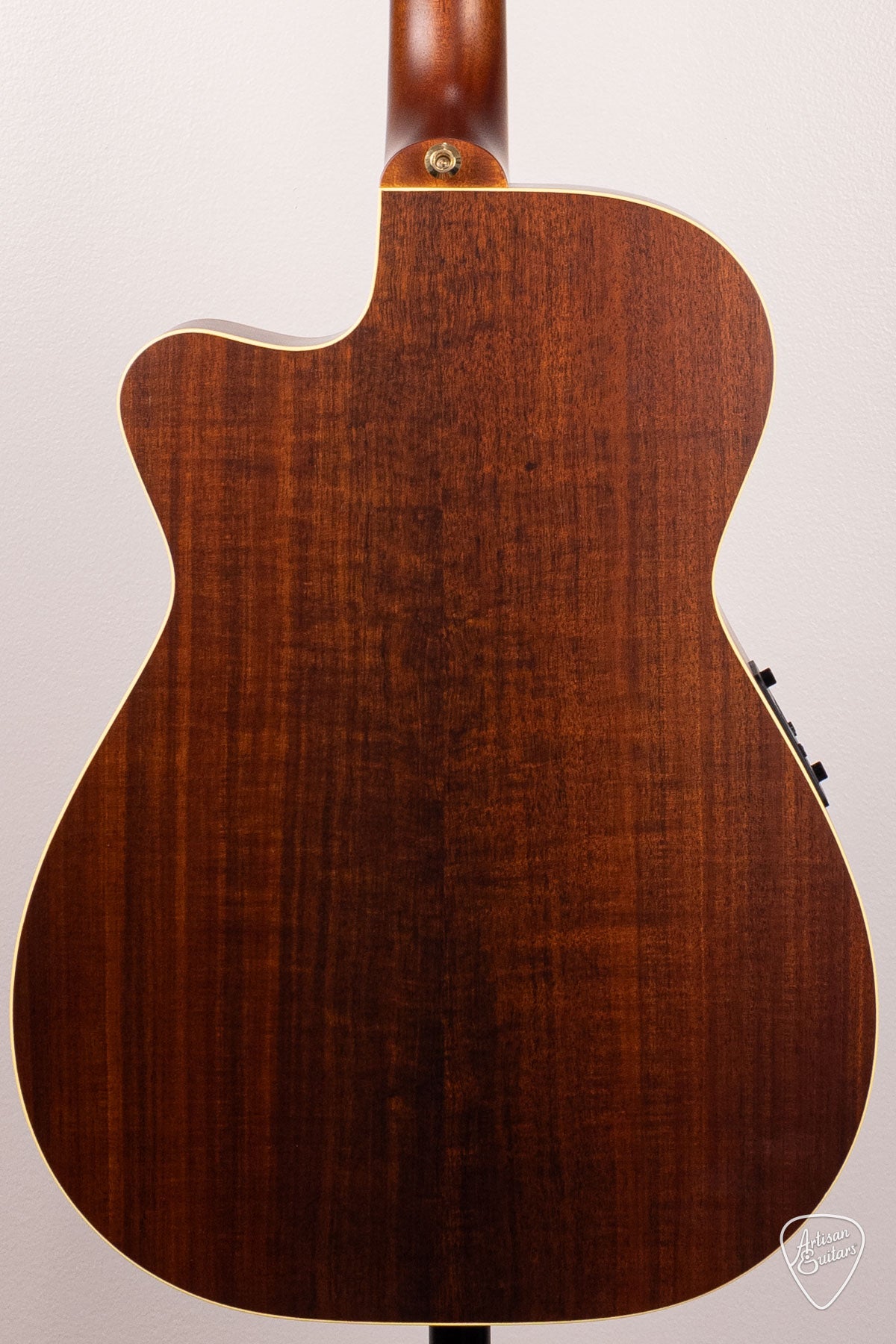 Maton Guitars EBG-808C Nashville Cutaway - 16687