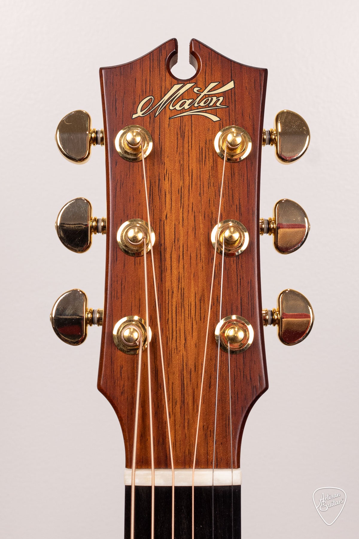 Maton Guitars EBG-808C Nashville Cutaway - 16687