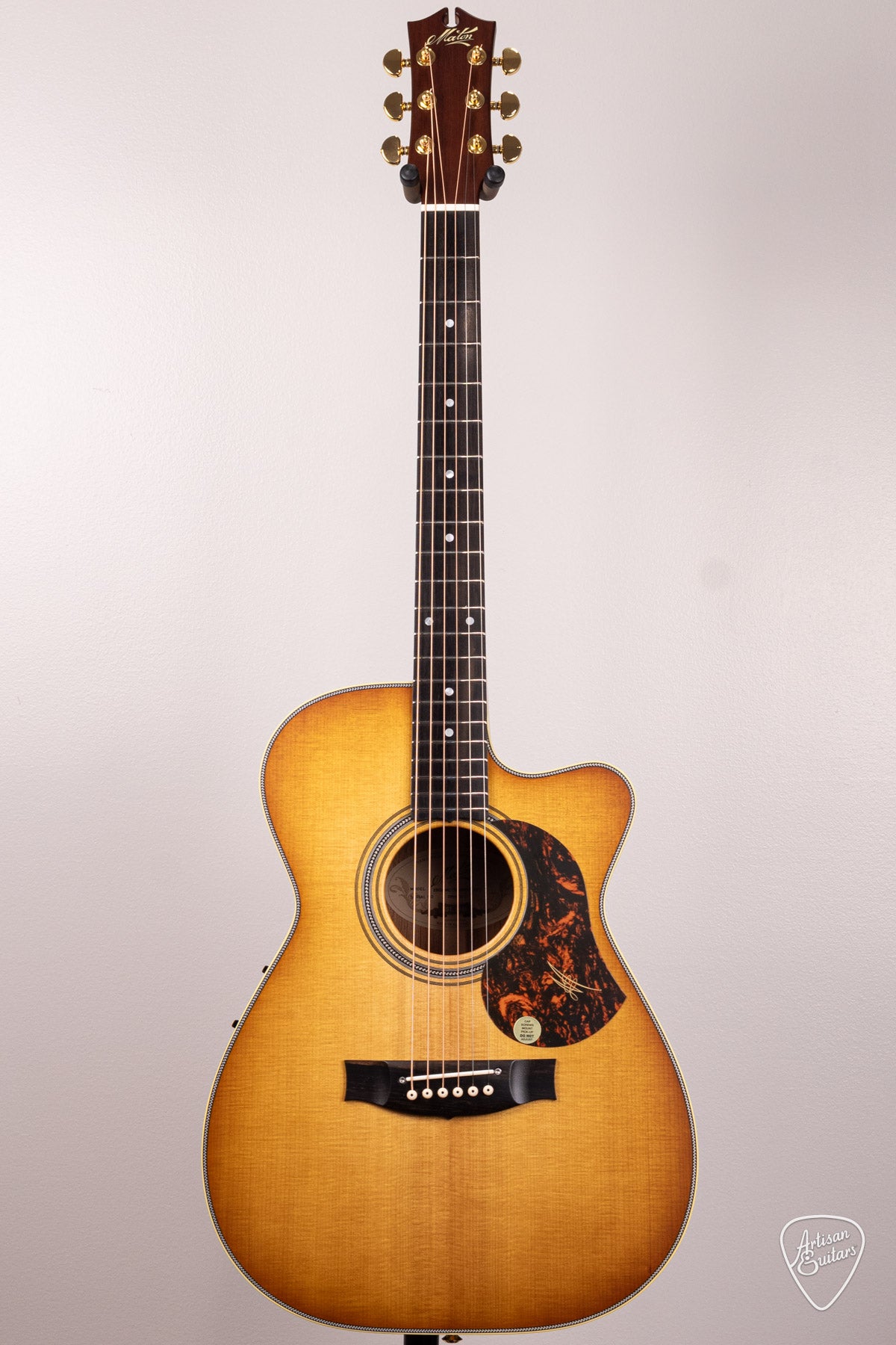 Maton Guitars EBG-808C Nashville Cutaway - 16688