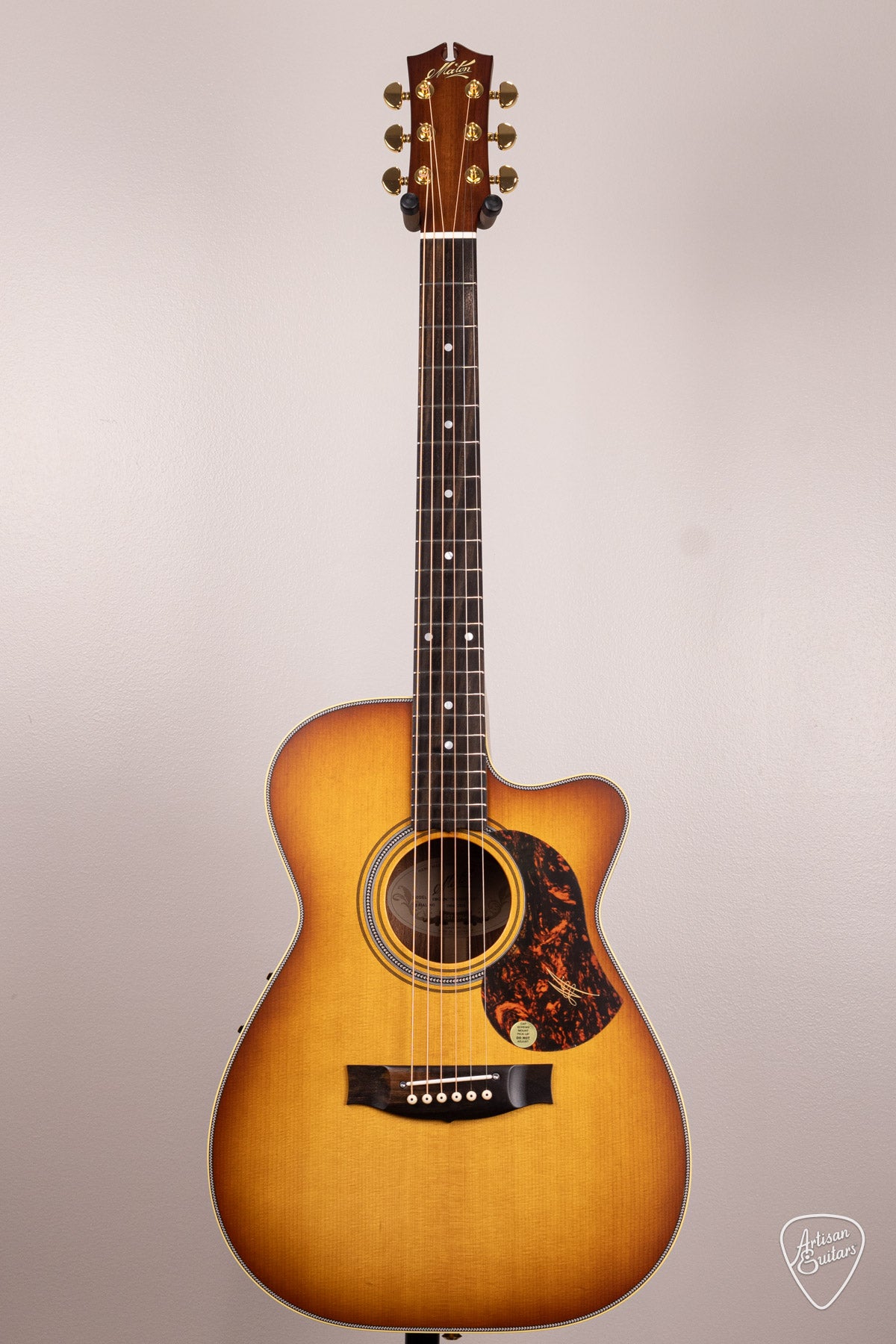 Maton Guitars EBG-808C Nashville Cutaway - 16733
