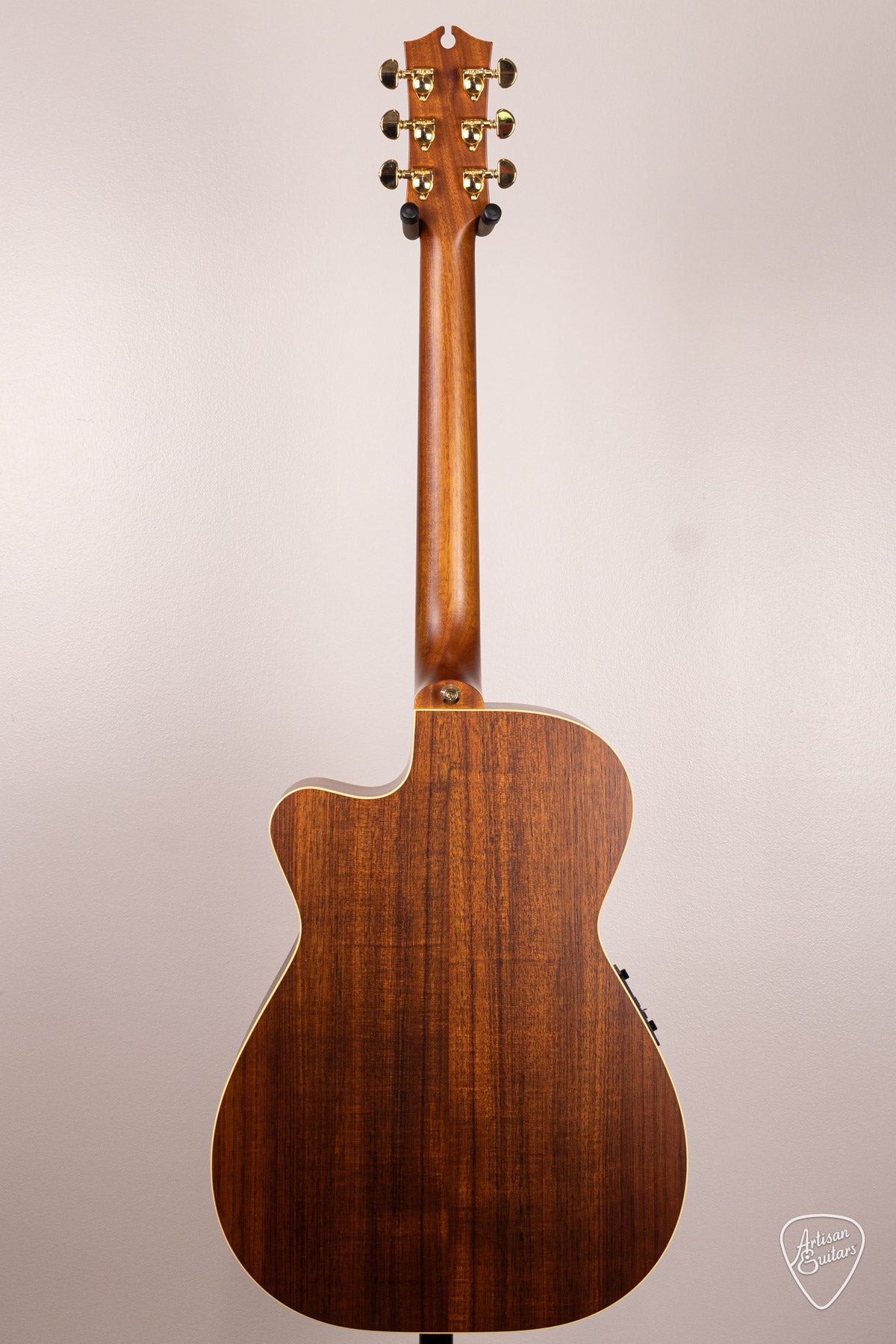 Maton Guitars EBG-808C Nashville Cutaway - 16732