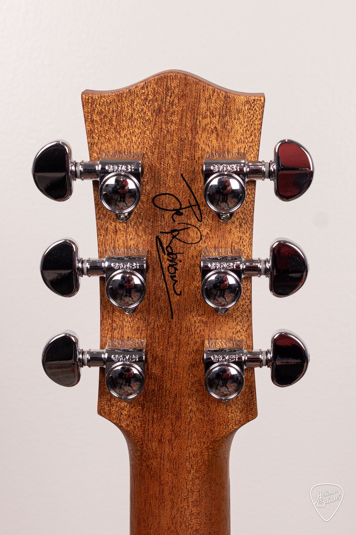 Maton Guitars 808C J.R. Joe Robinson Signature Cutaway - 16723