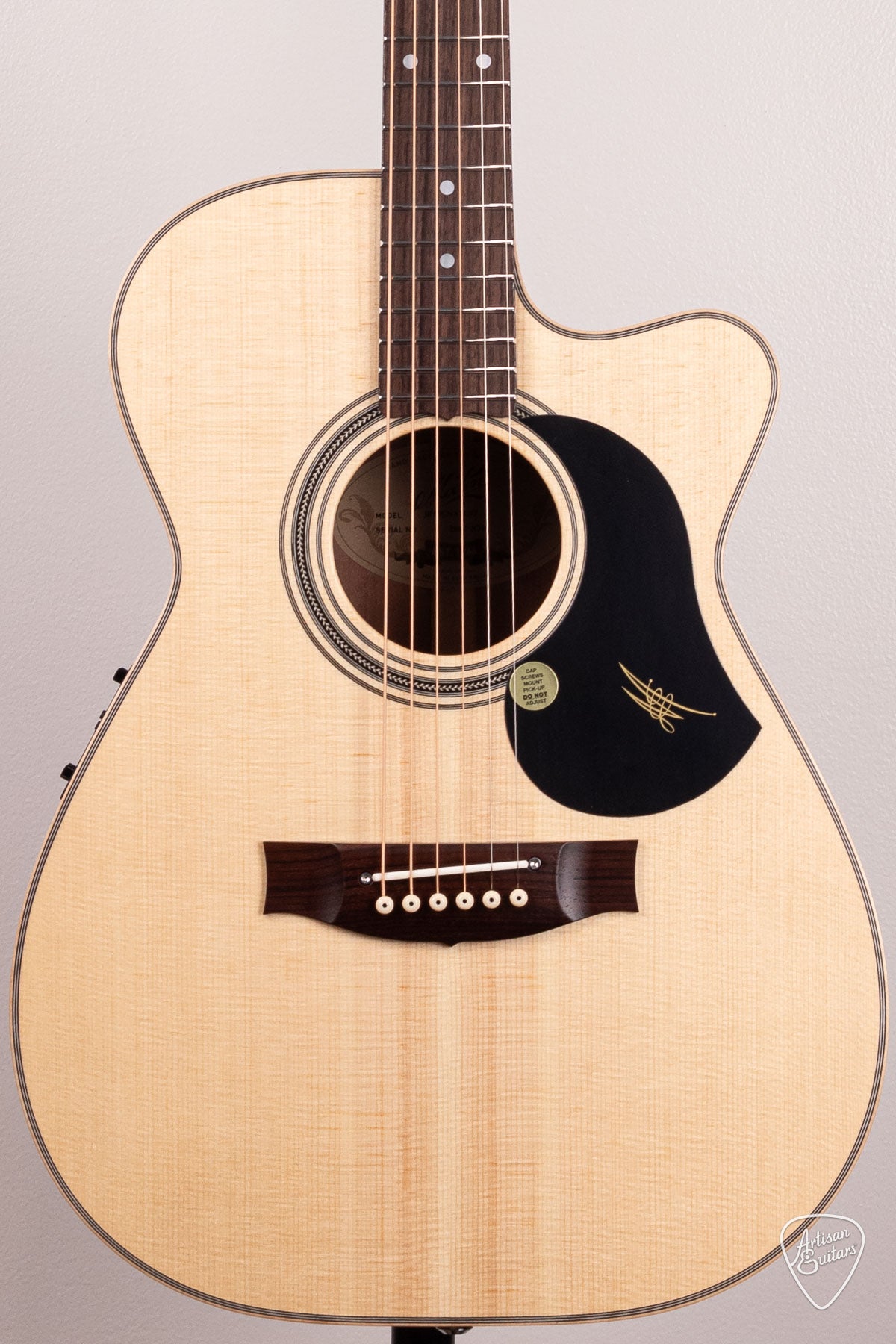 Maton Guitars 808C J.R. Joe Robinson Signature Cutaway - 16630