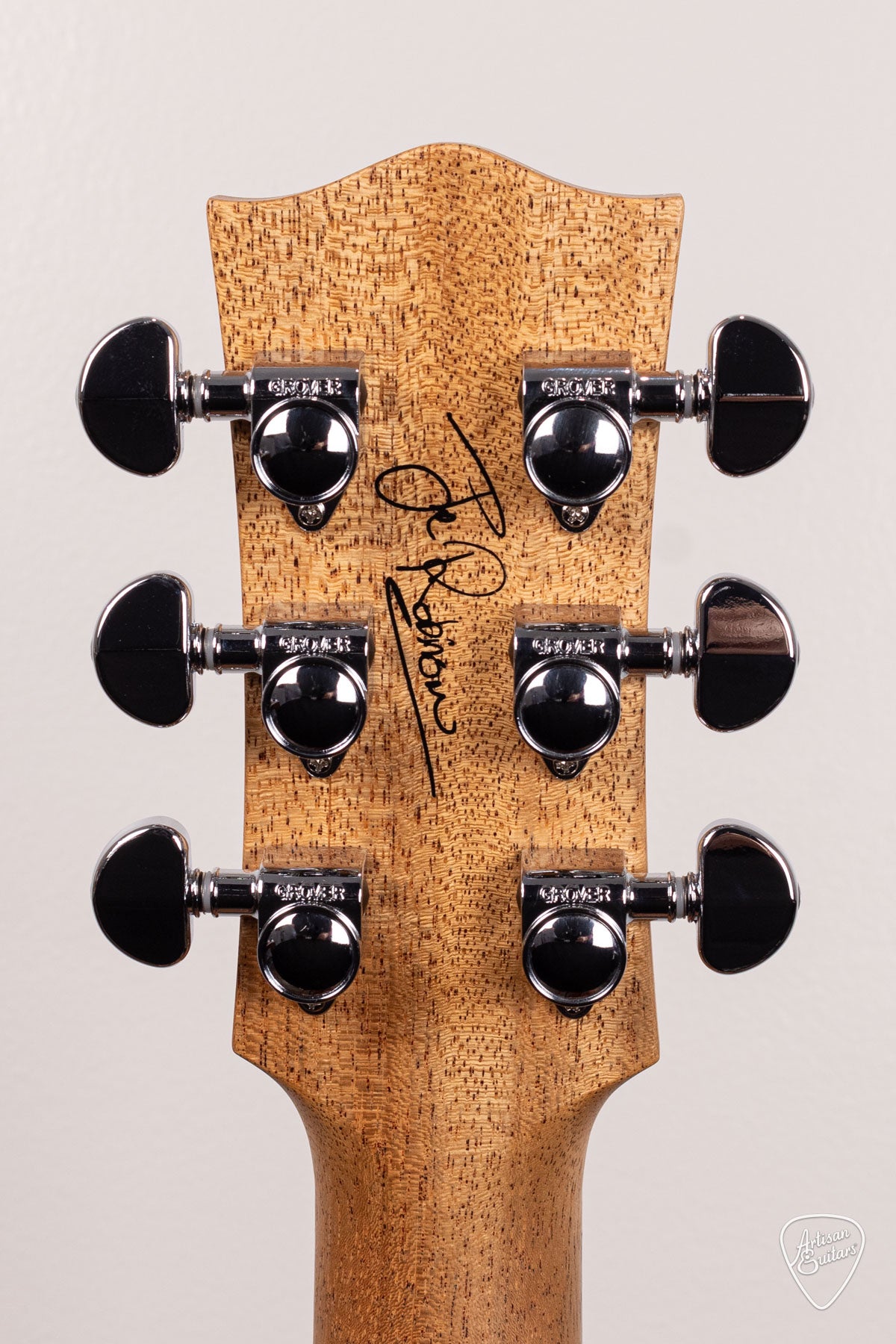 Maton Guitars 808C J.R. Joe Robinson Signature Cutaway - 16630