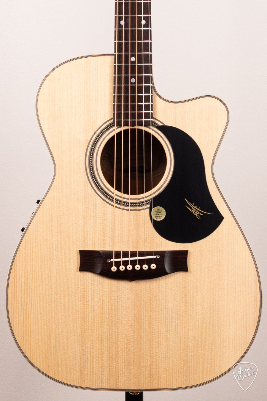 Maton Guitars 808C J.R. Joe Robinson Signature Cutaway - 16800