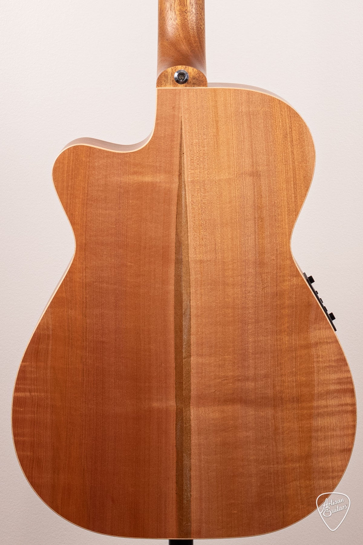 Maton Guitars 808C J.R. Joe Robinson Signature Cutaway - 16800