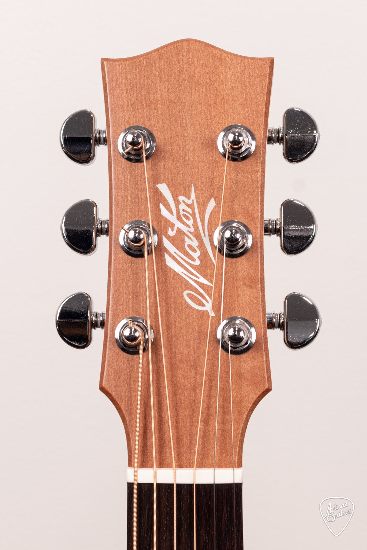 Maton Guitars 808C J.R. Joe Robinson Signature Cutaway - 16800