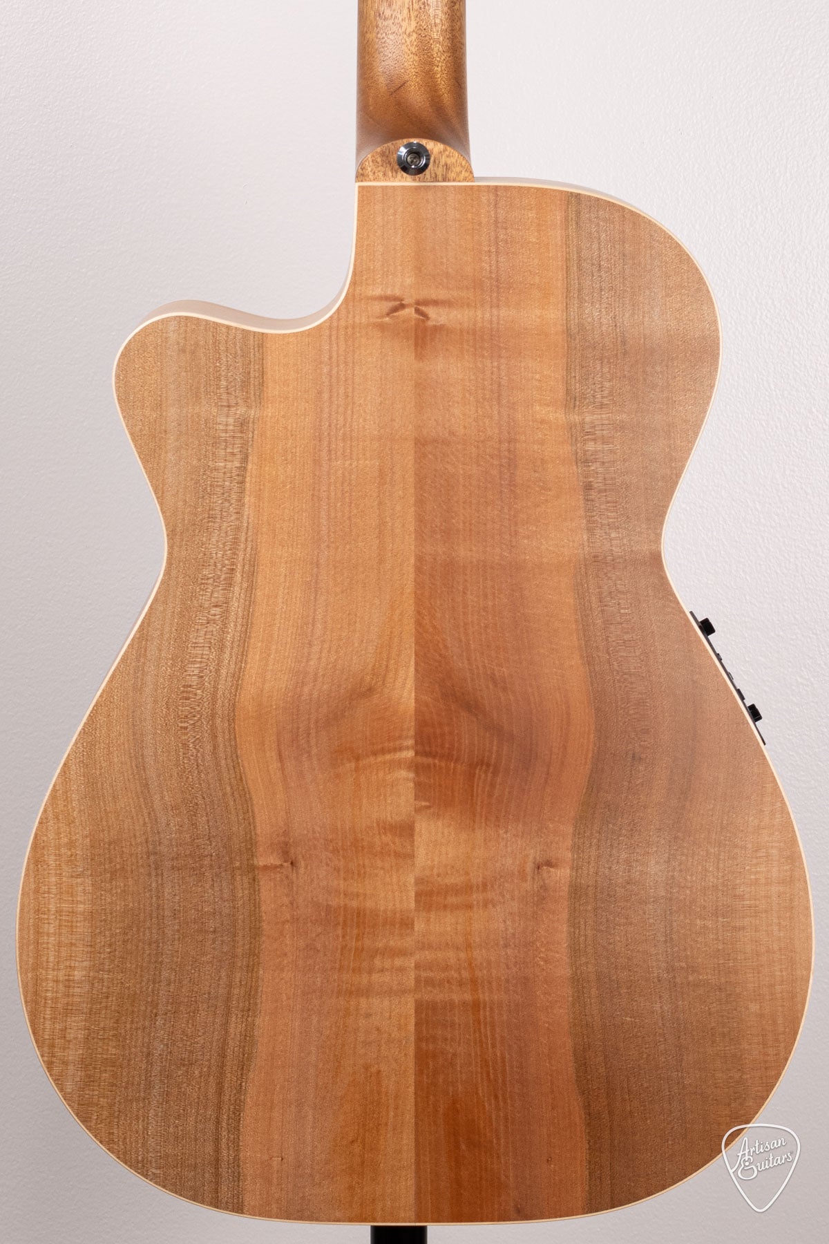 Maton Guitars 808C Joe Robinson Signature Cutaway - 16580