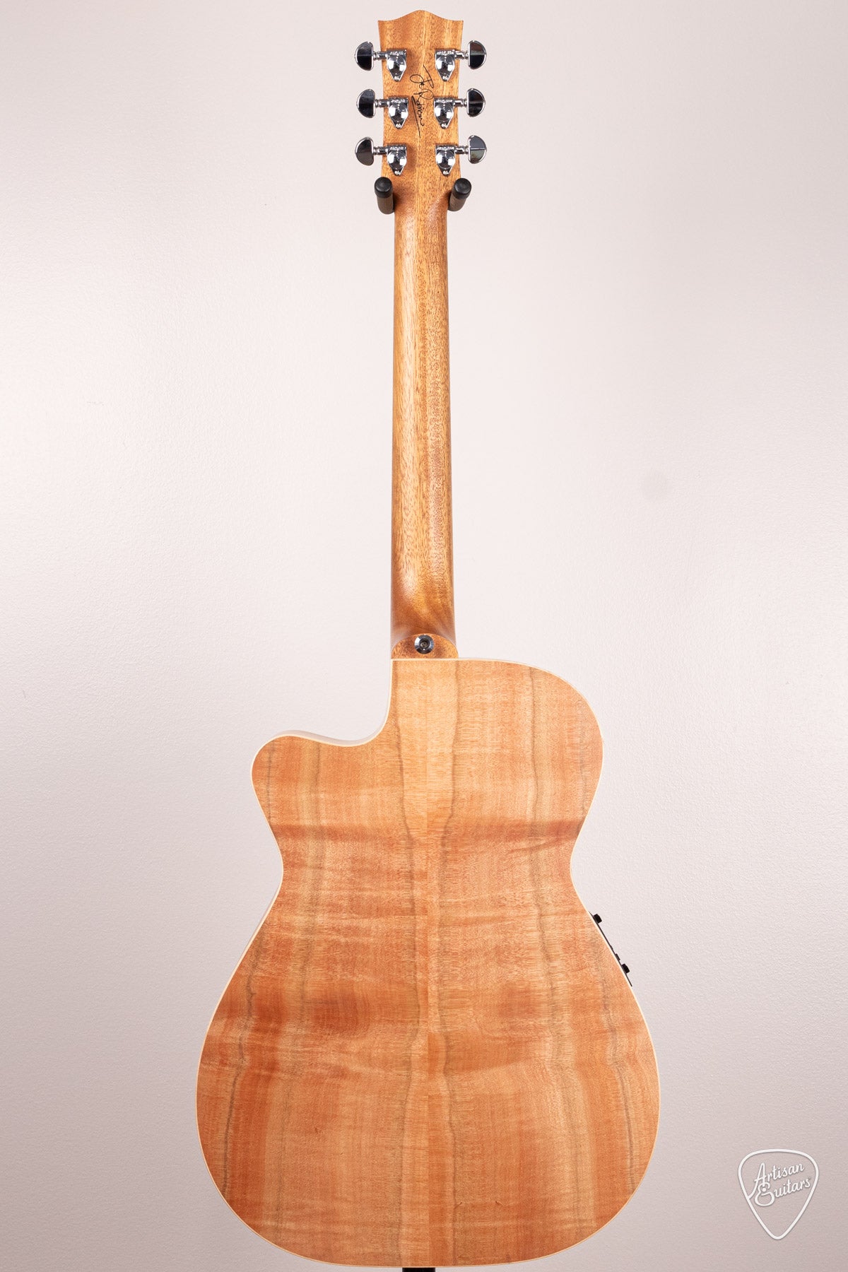 Maton Guitars 808C J.R. Joe Robinson Signature Cutaway - 16652